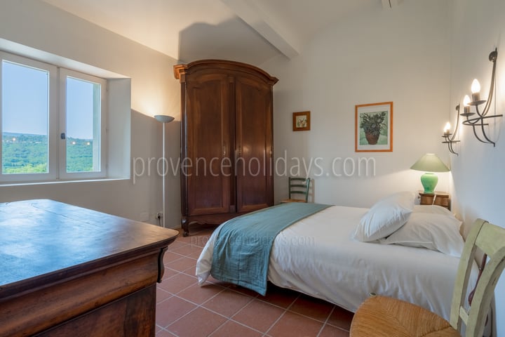 4 - Villa Goult: Villa: Bedroom