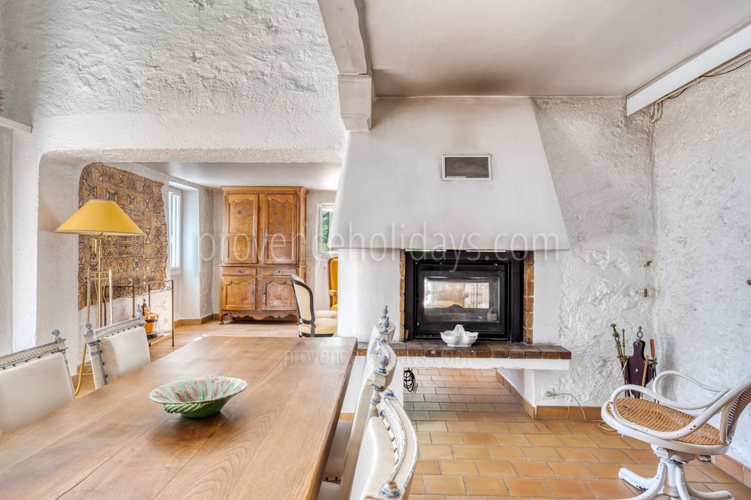 9 - Mas Pietra: Villa: Interior