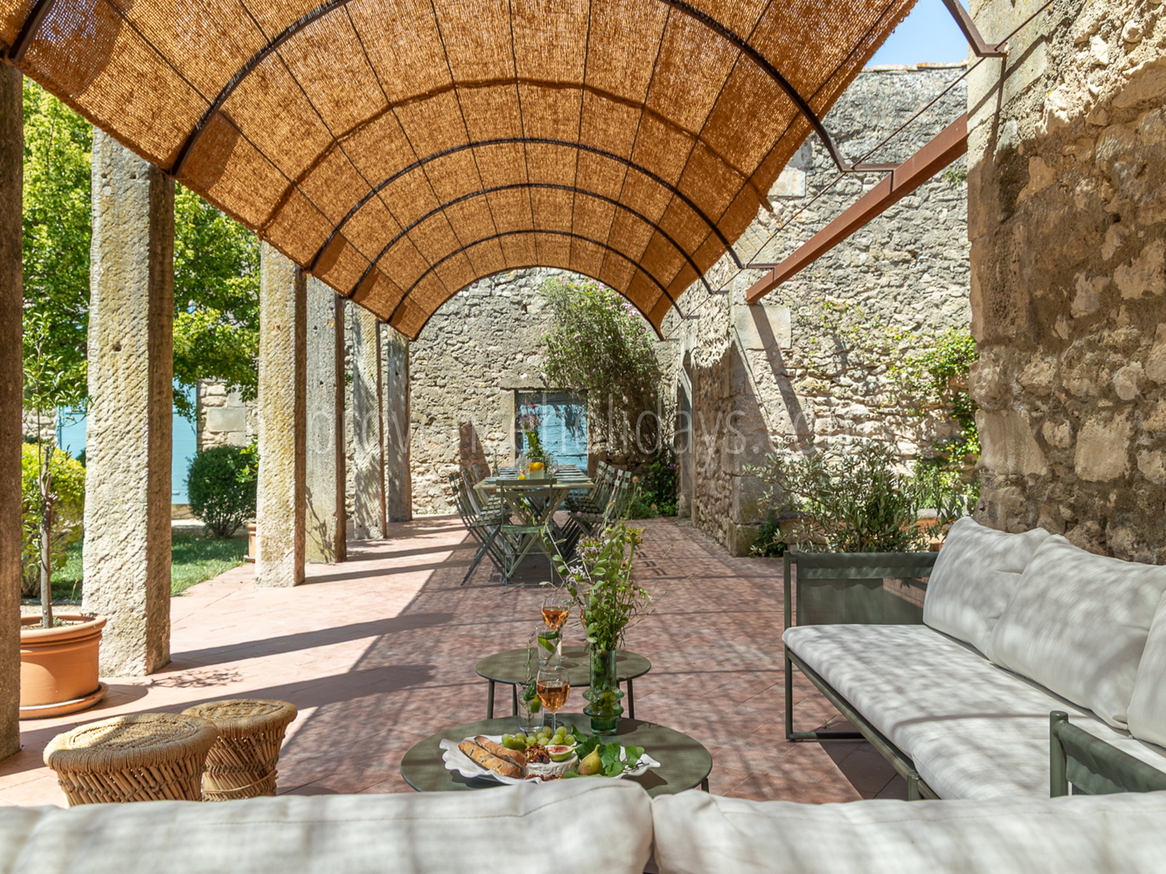 2 - Mas du Lierre: Villa: Exterior