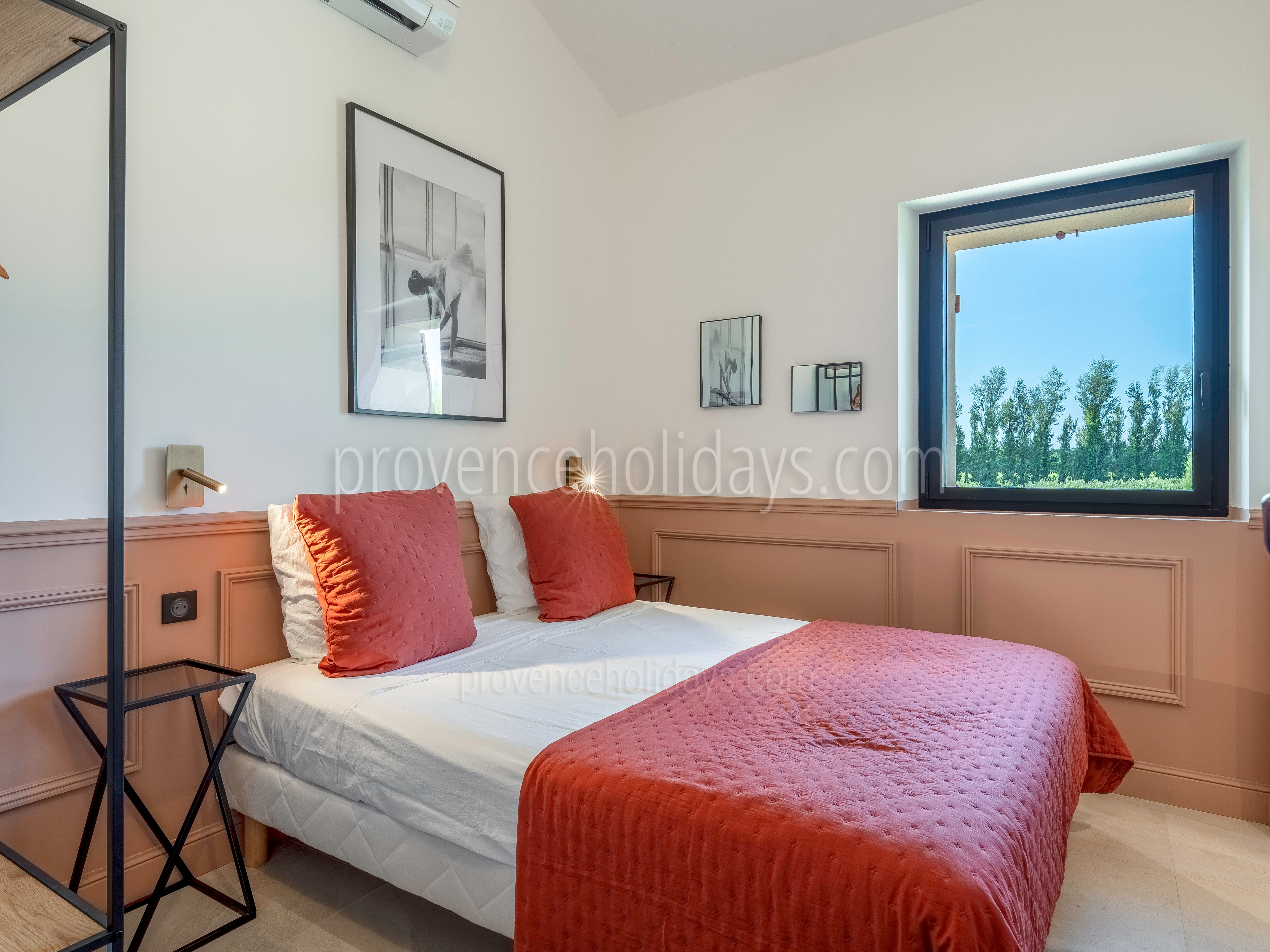 28 - Mas du Repos: Villa: Bedroom 6