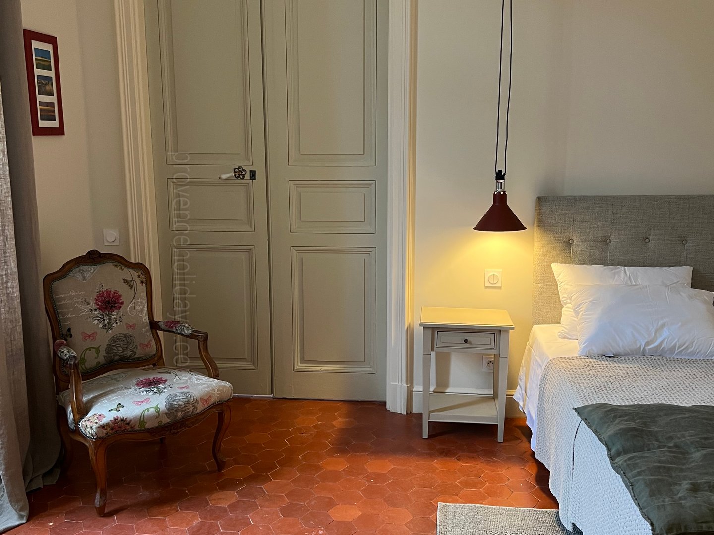 14 - La Maison Bourgeoise: Villa: Bedroom