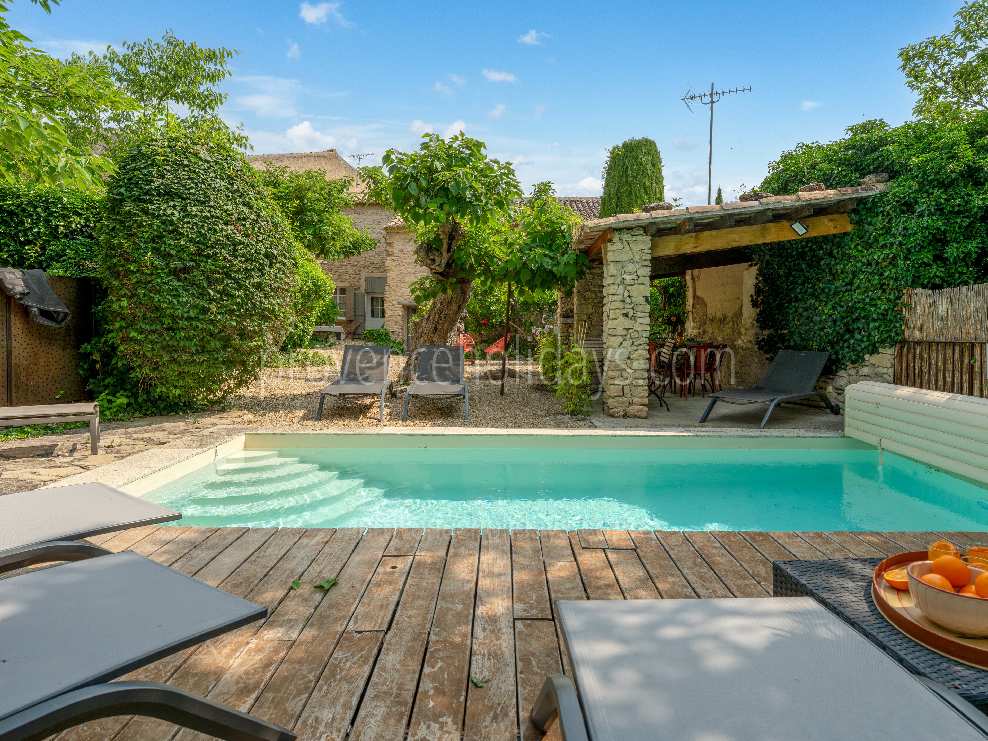 42 - Le Mas de Cabrières: Villa: Pool