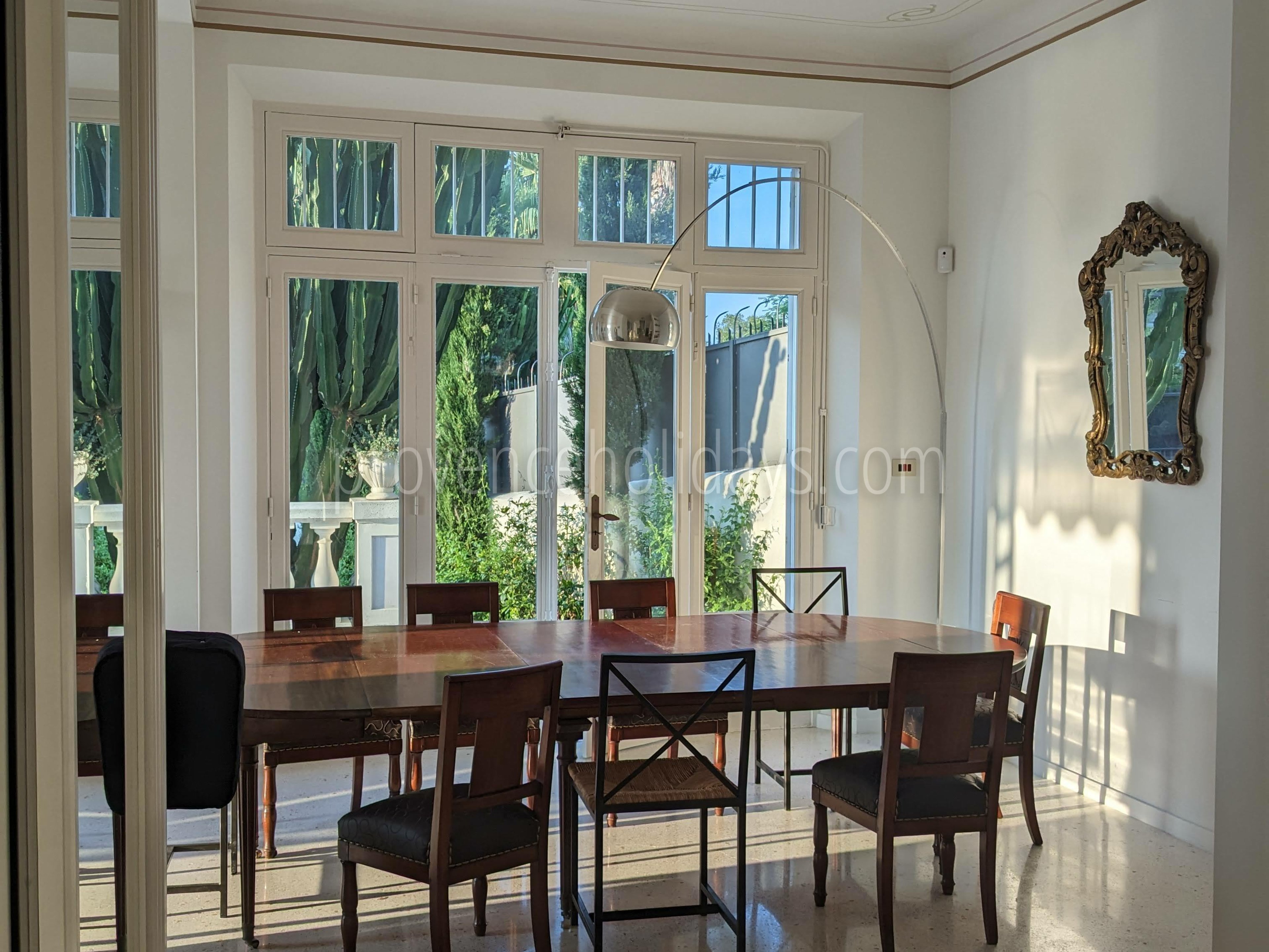 34 - Villa Cap d\'Antibes: Villa: Interior