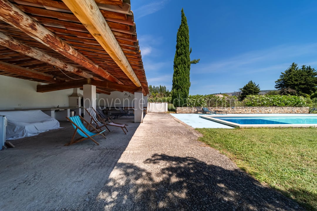 10 - Characterful mas in Cavaillon: Villa: Pool