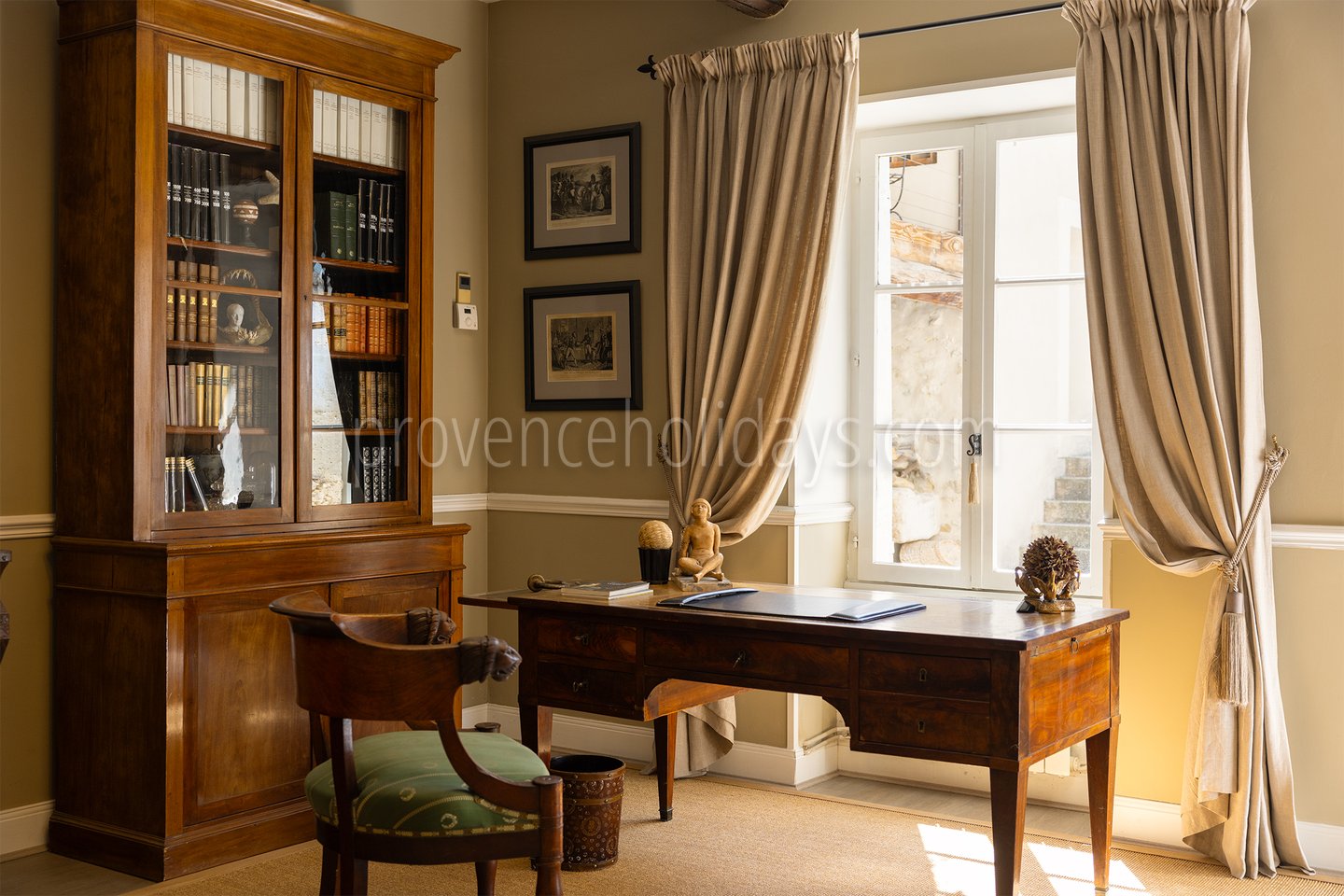 32 - Mas Baroche: Villa: Interior