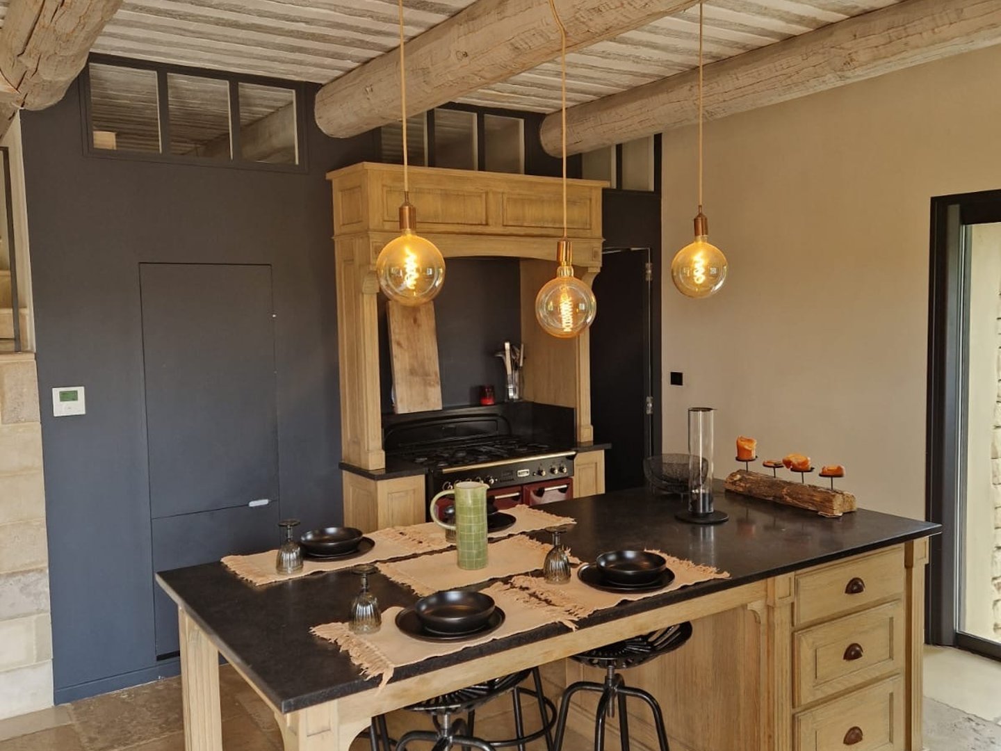 50 - La Roque sur Pernes: Villa: Interior - Kitchen - Main house