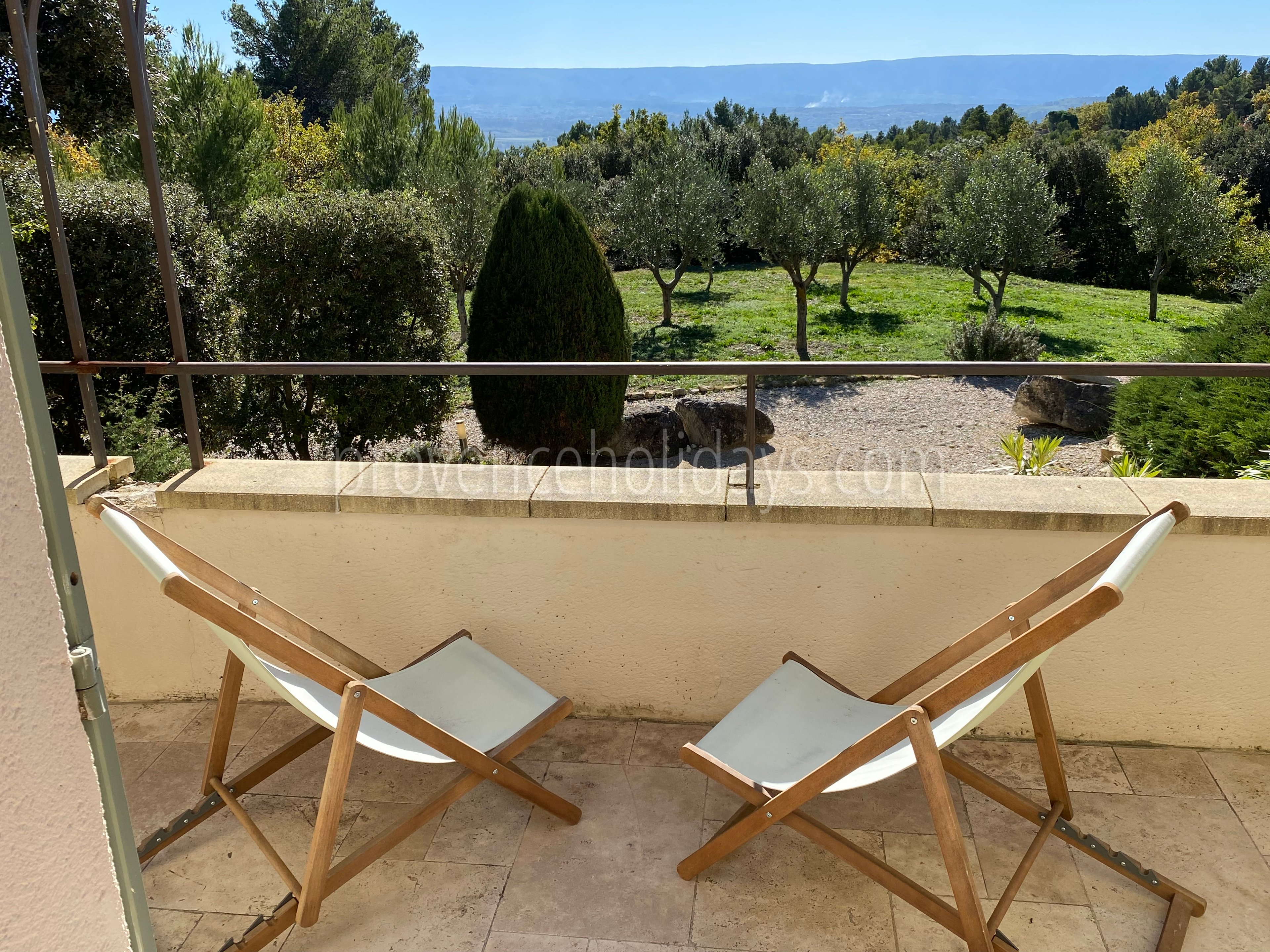 38 - Mas des Collines du Luberon: Villa: Bedroom