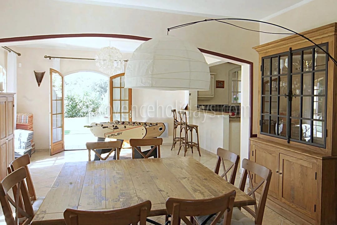6 - Villa au cœur des vignes à Grimaud: Villa: Interior