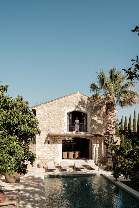 4 - Mas des Oliviers: Villa: Exterior