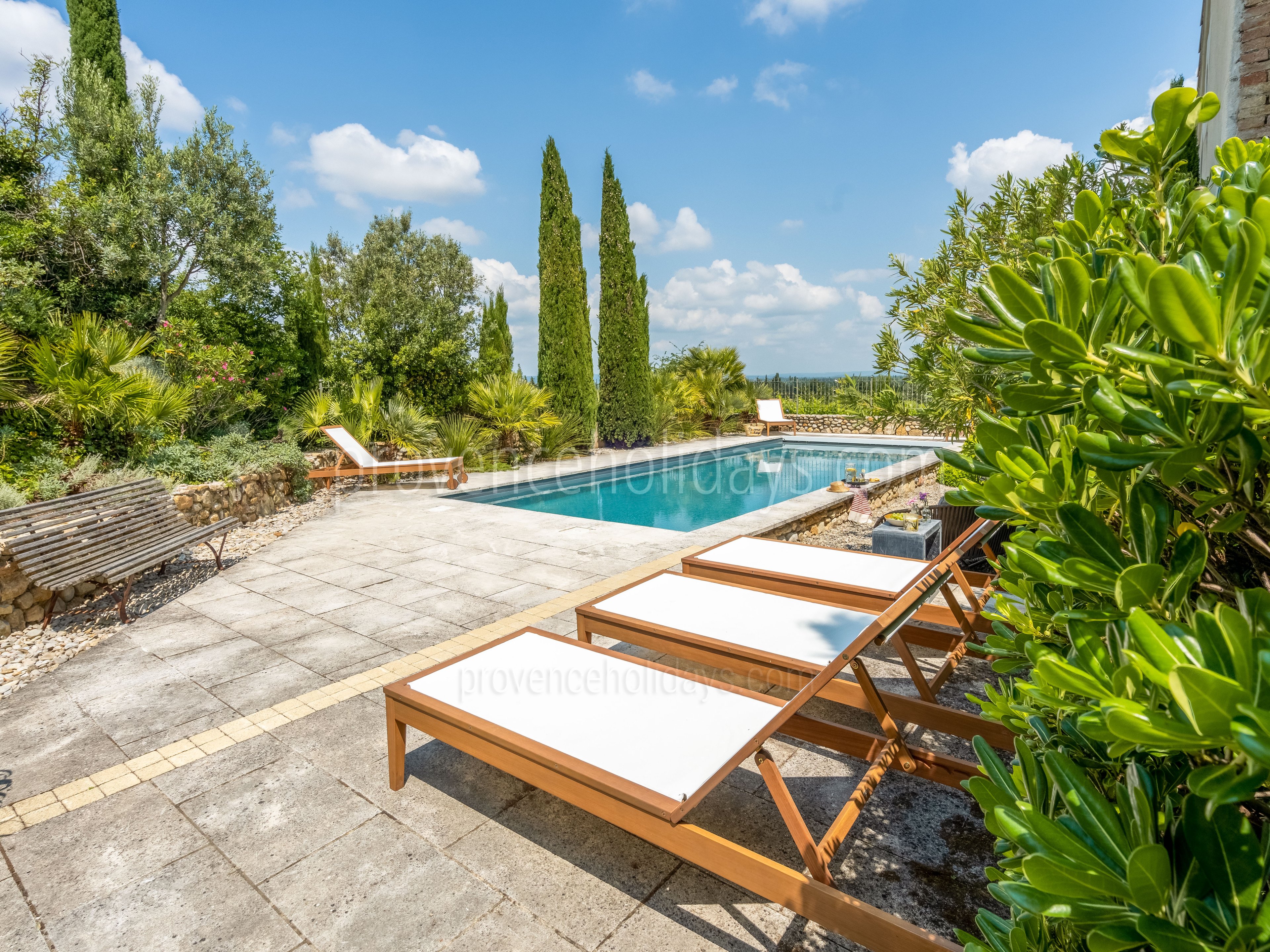 42 - Mas du Peyron: Villa: Pool
