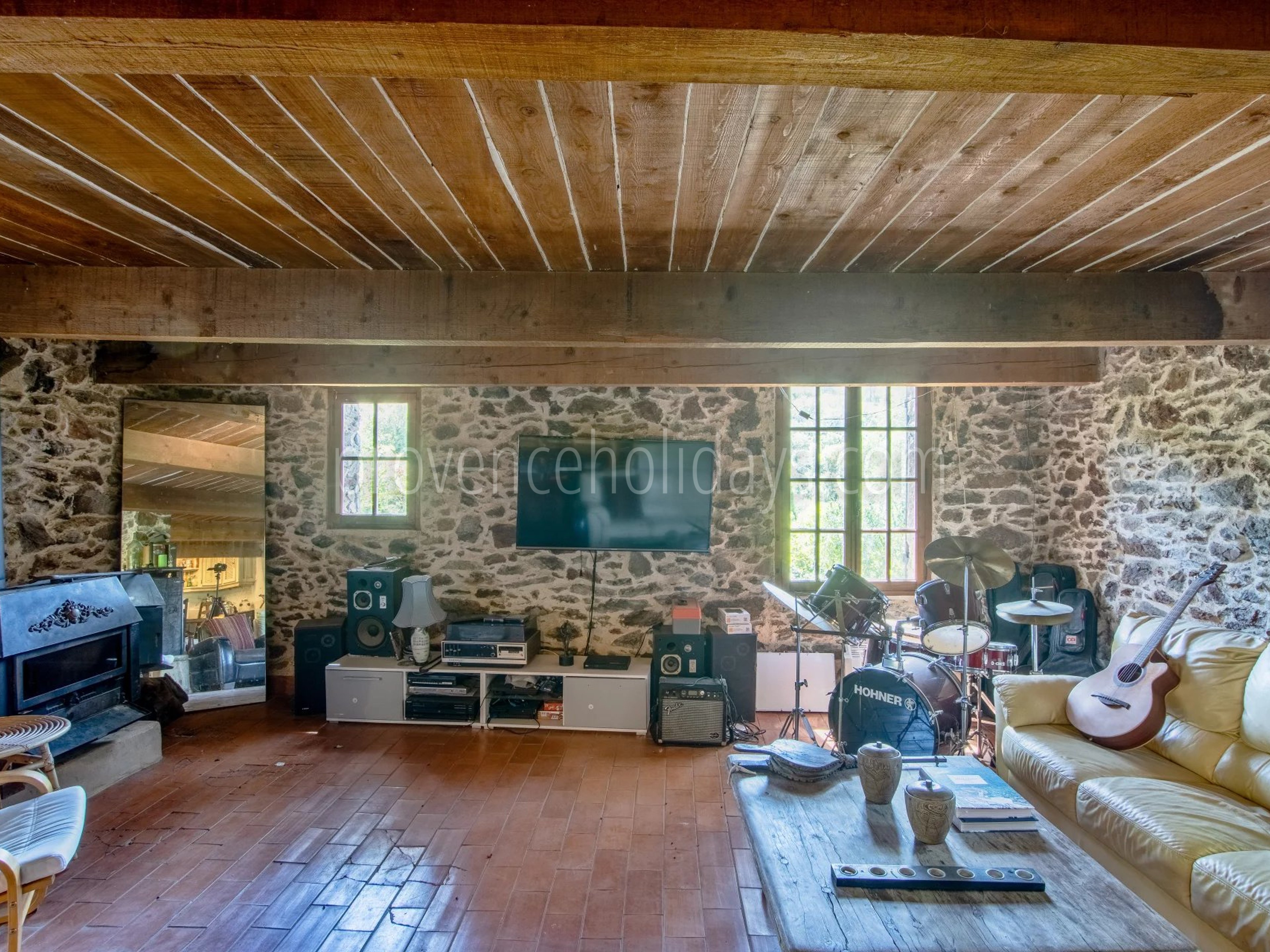 25 - Gehucht in La Garde-Freinet: Villa: Interior