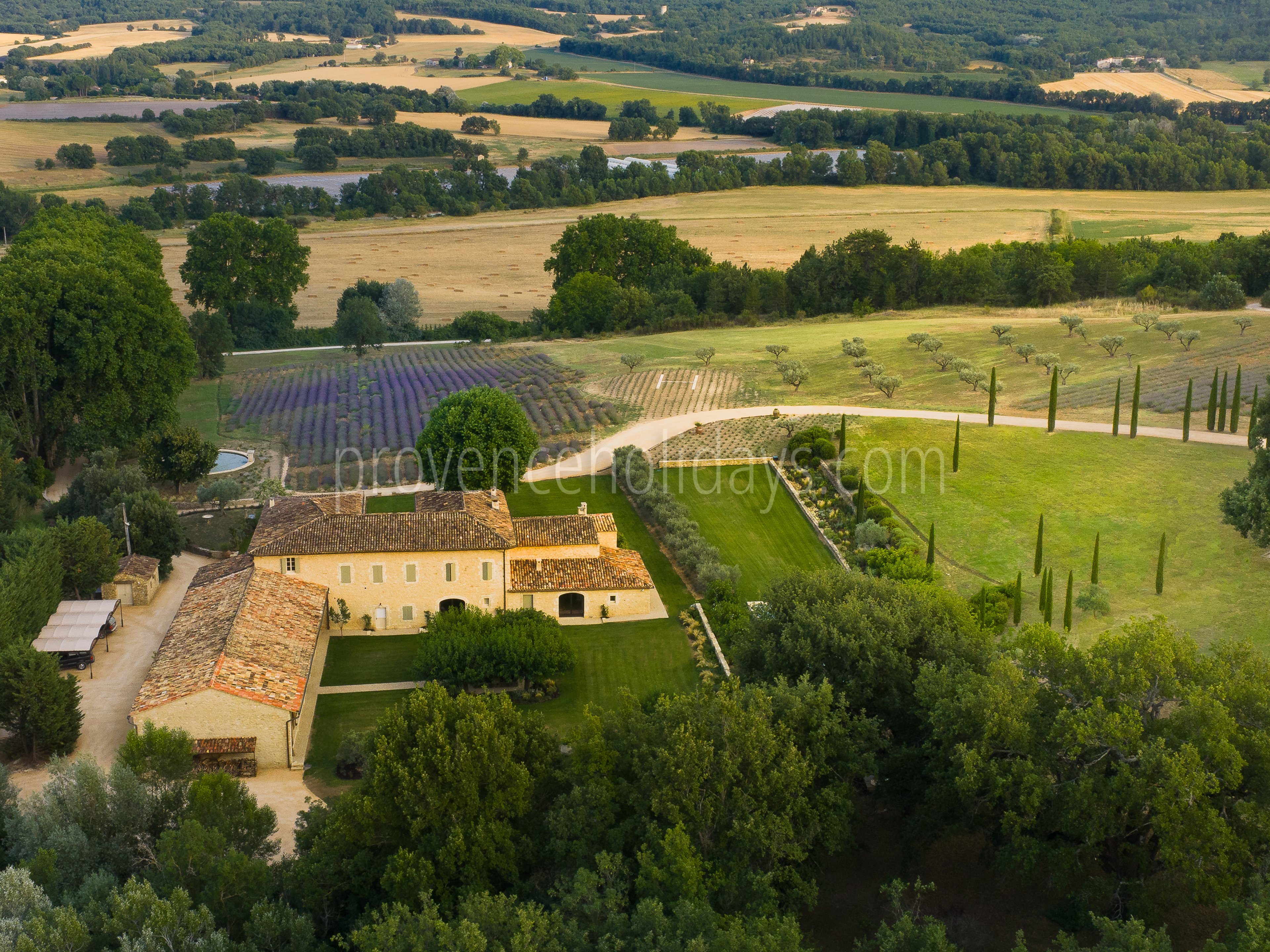 119 - Mas des Cascades: Villa: Exterior