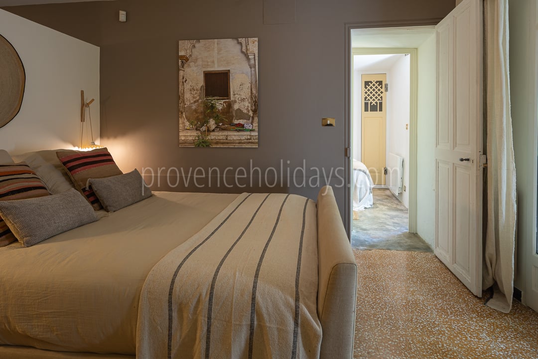14 - Le Mas des Rêves: Villa: Bedroom