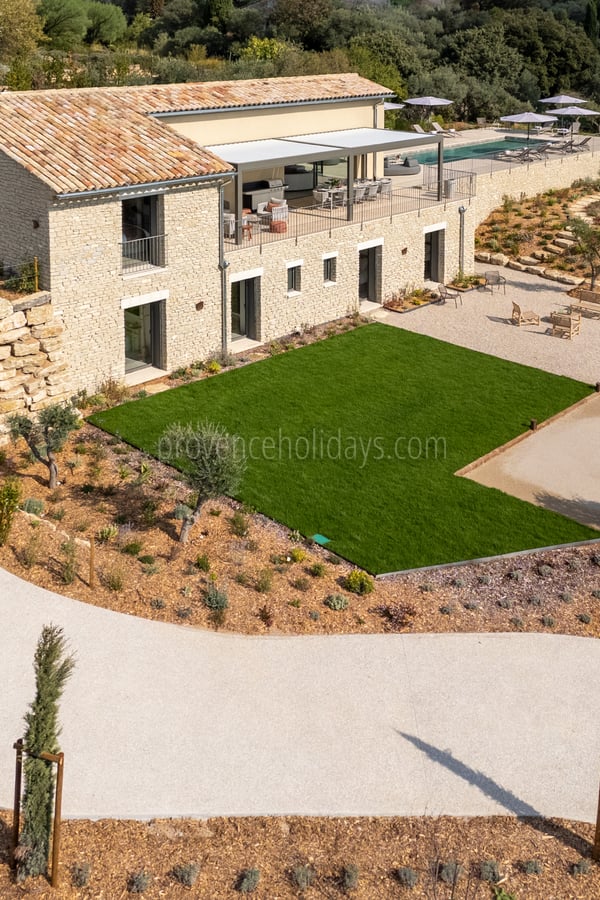 -1 - Villa Clair de Luberon: Villa: Exterior