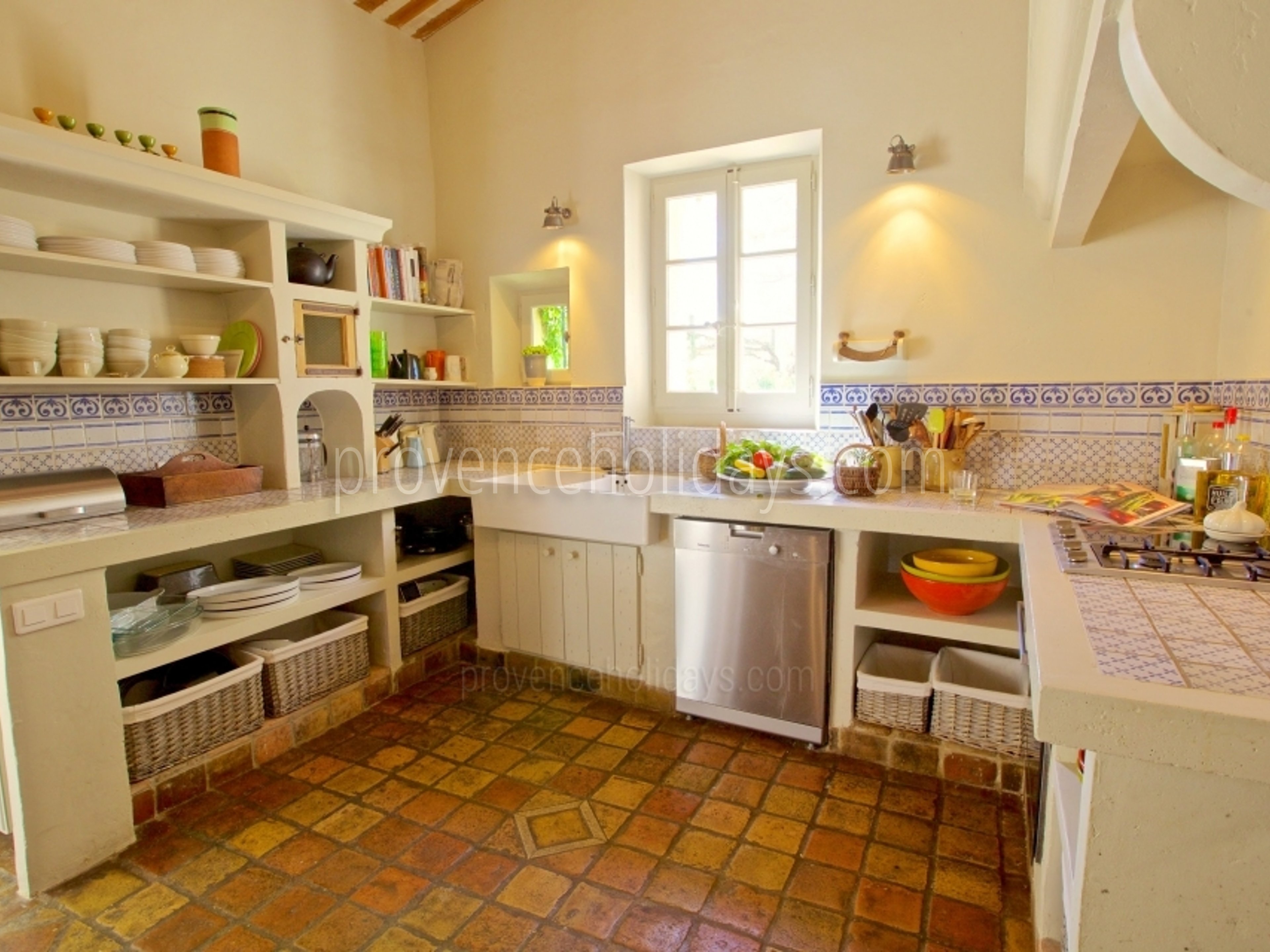 20 - Mas des Lavandes: Villa: Interior