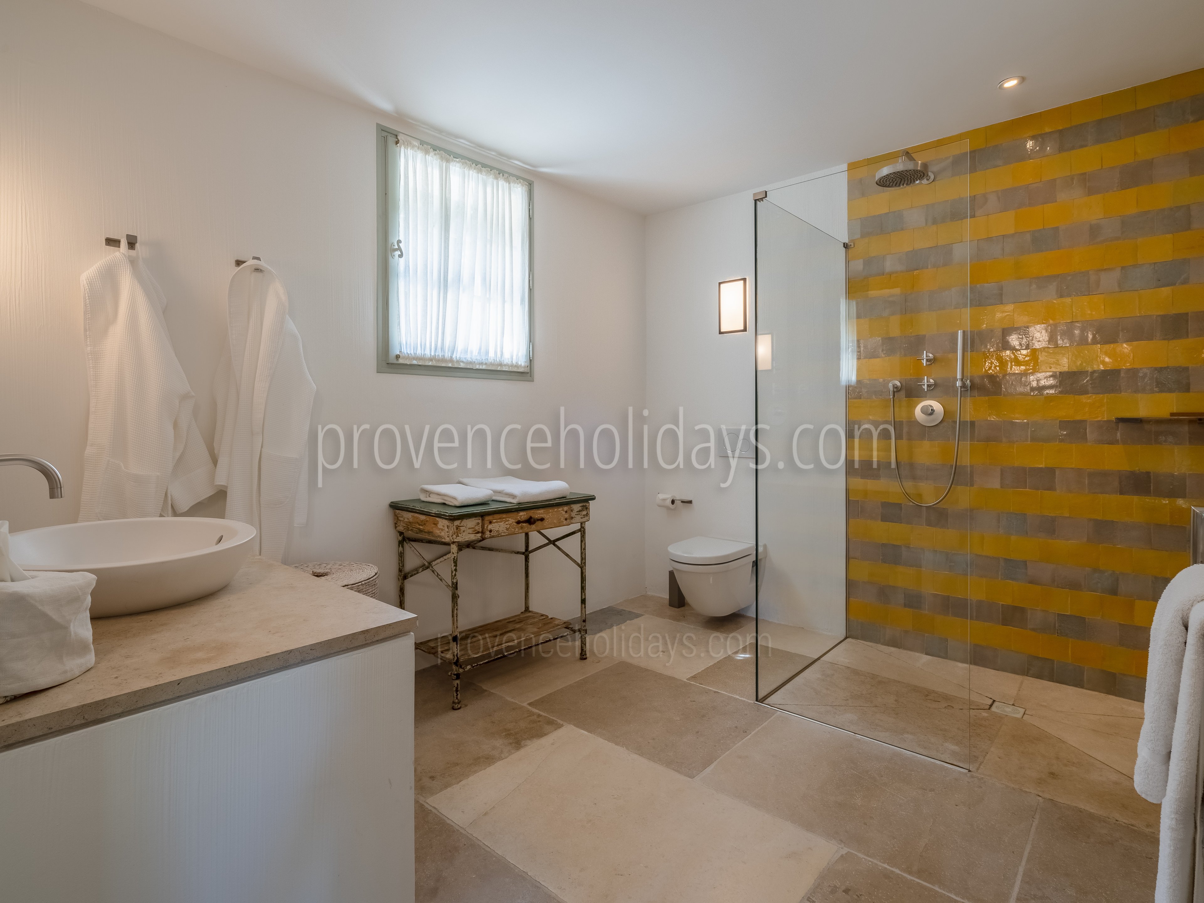 51 - Mas en Campagne: Villa: Bathroom