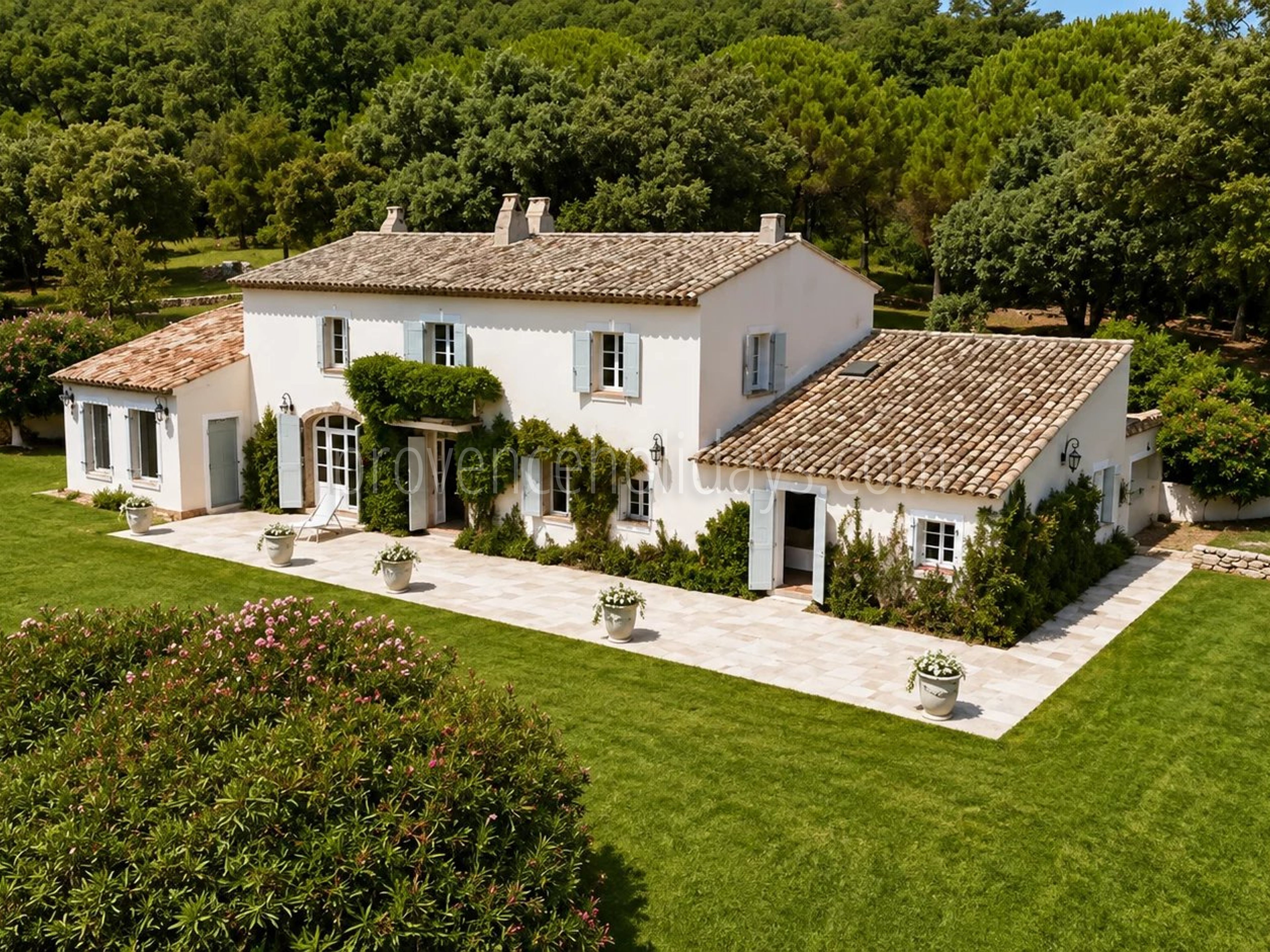 26 - Provençaals huis in Grimaud: Villa: Exterior