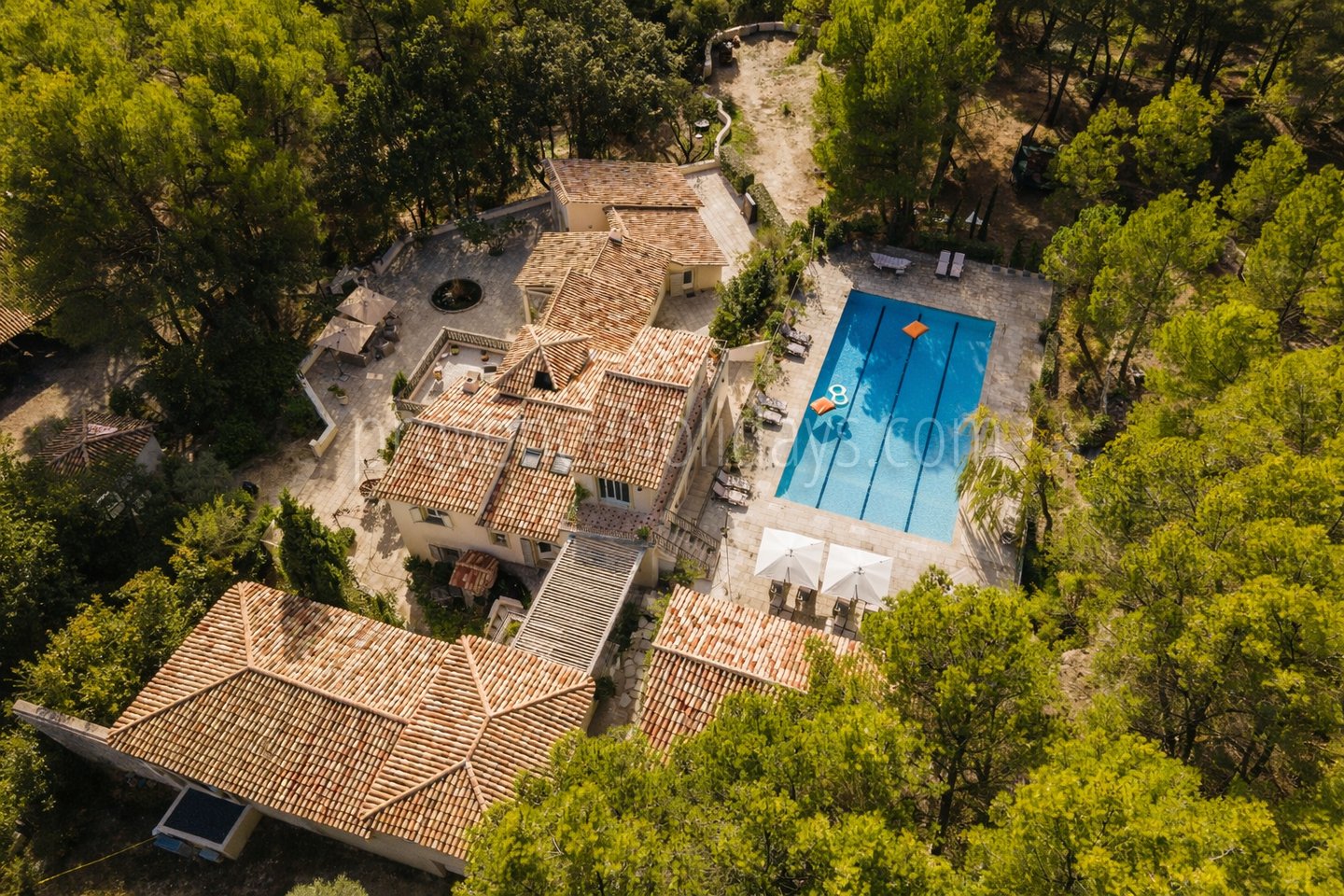 39 - Domaine de la Tour: Villa: Exterior