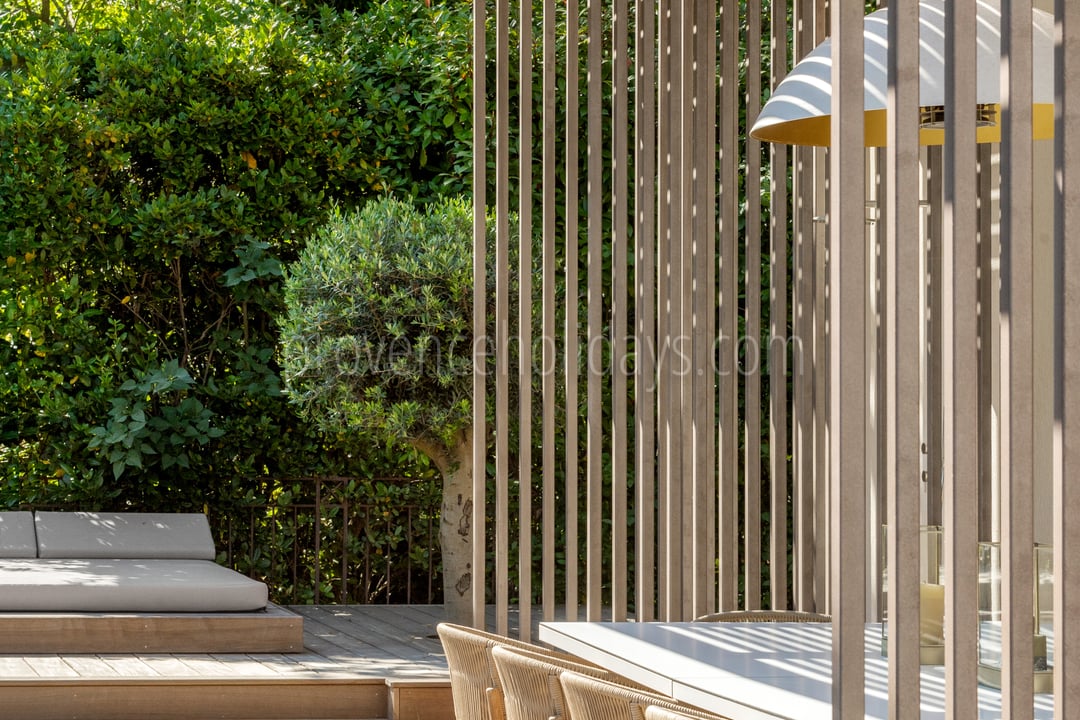 18 - Domaine Aurea: Villa: Exterior