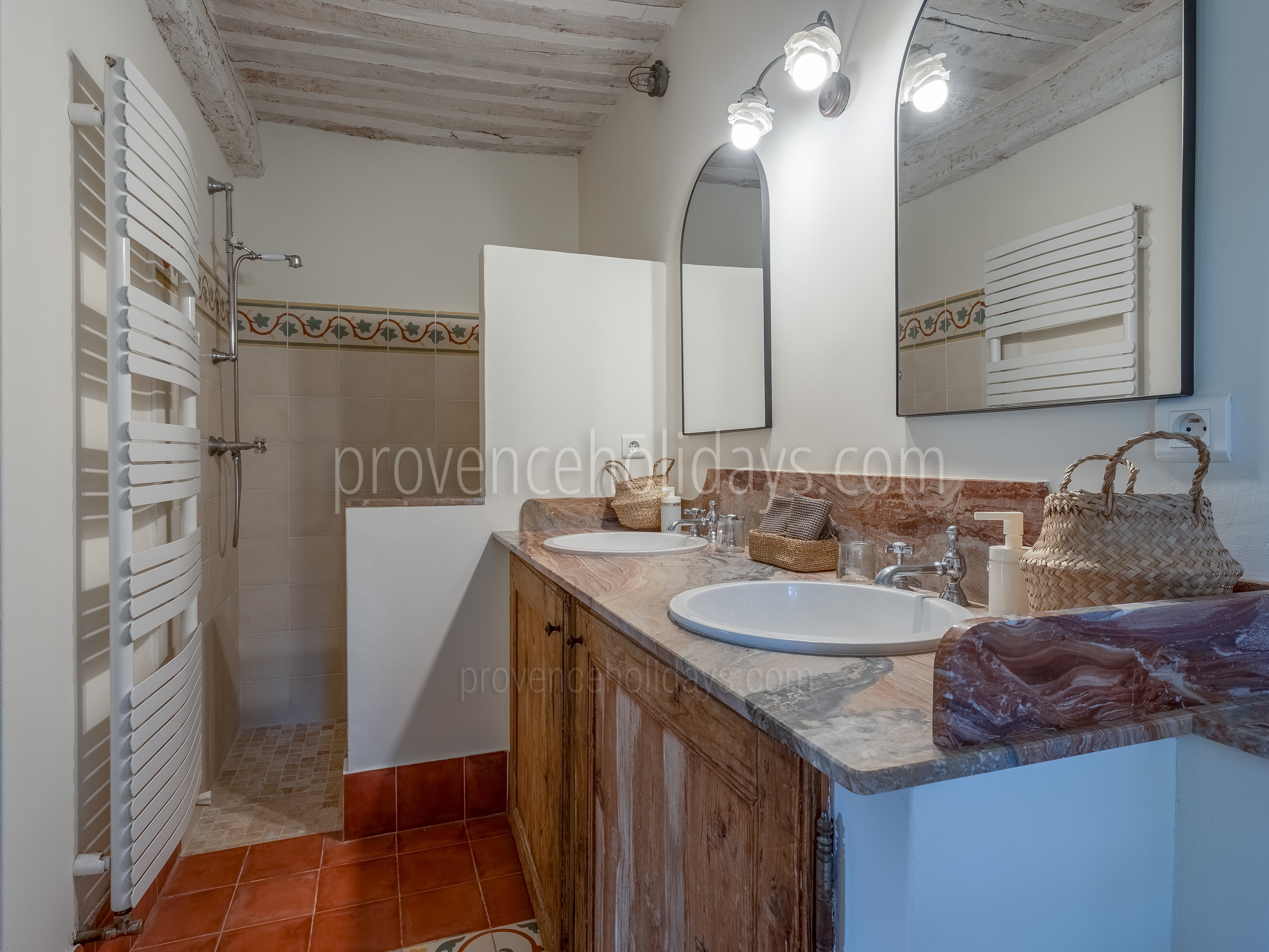 51 - La Bastide Neuve: Villa: Bathroom