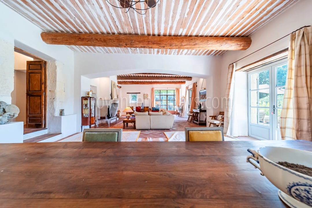 9 - Provençal mas in Ménerbes: Villa: Interior