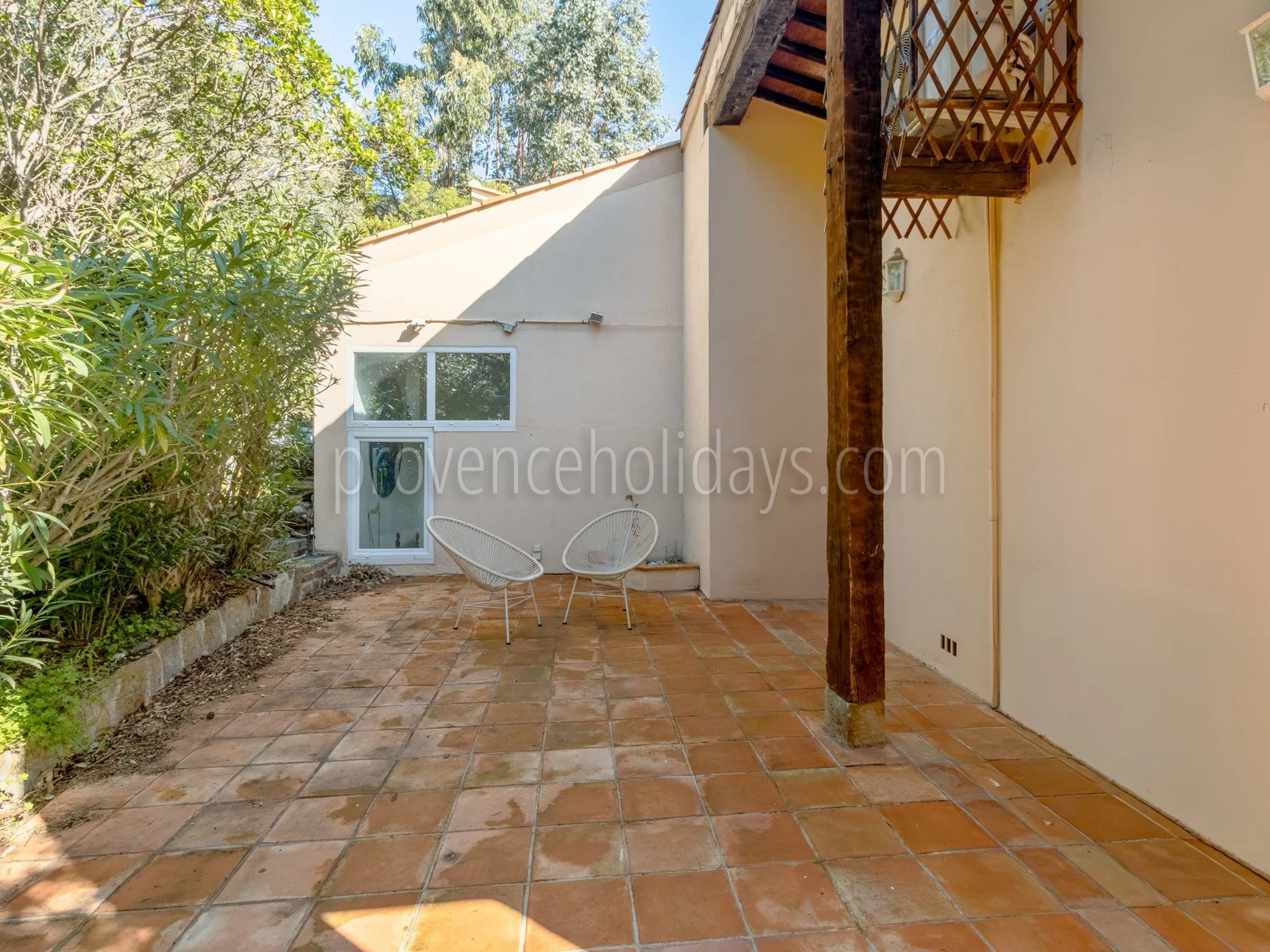 34 - Te renoveren villa in Rayol-Canadel-sur-Mer: Villa: Exterior