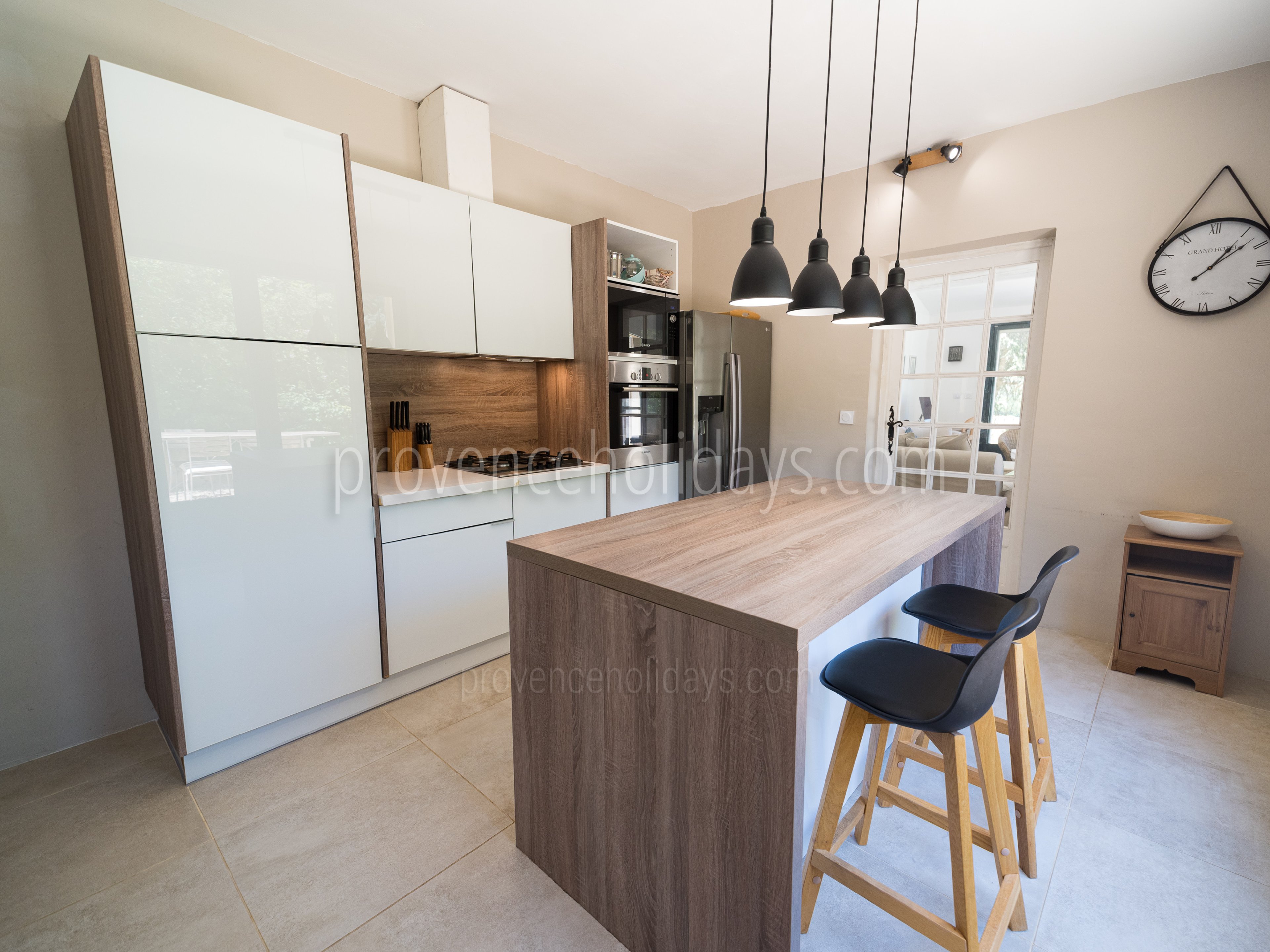 5 - Le Clos du Luberon: Villa: Interior