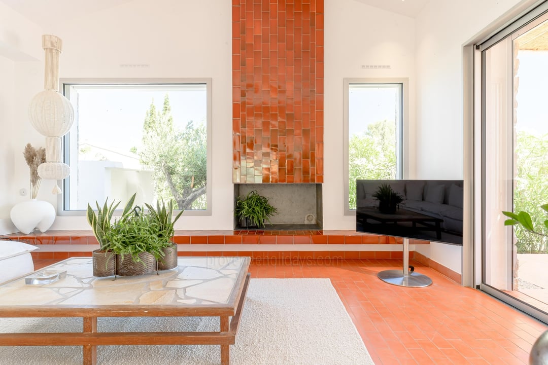 27 - Maison Bardot: Villa: Interior