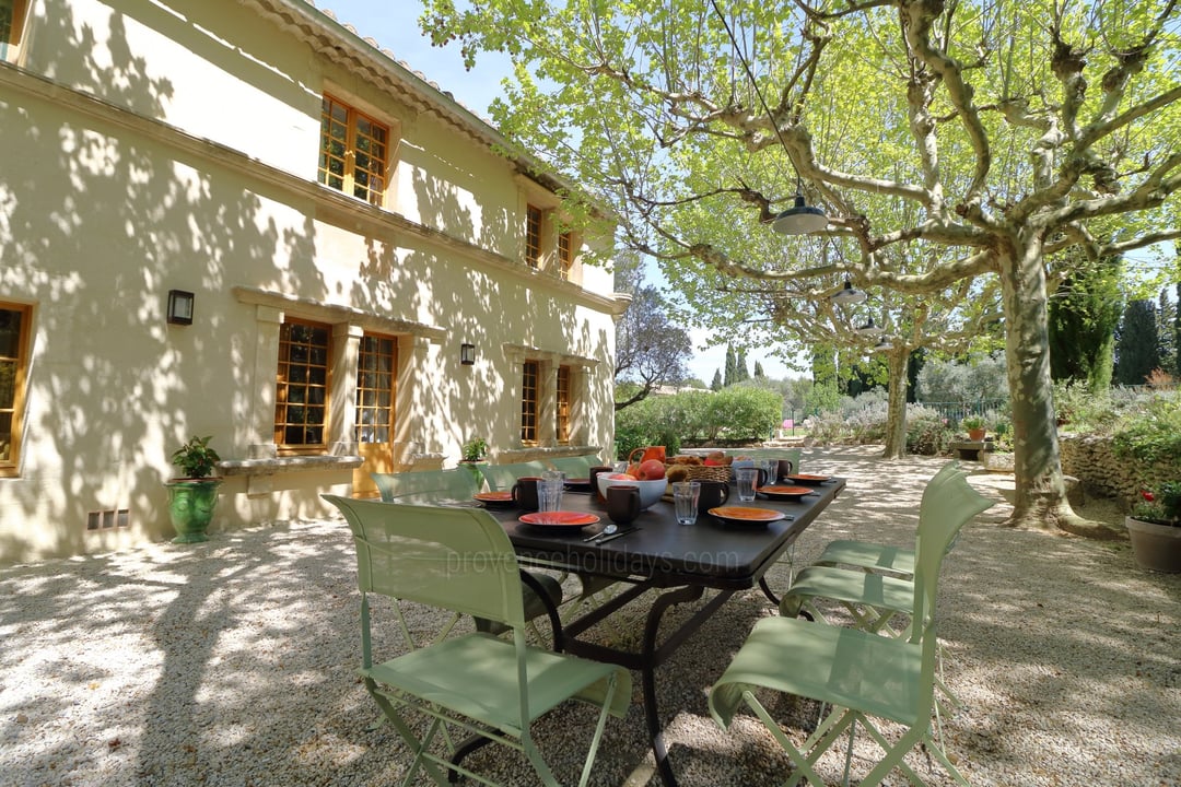 Ferienwohnung mit beheiztem Pool in Saint-Rémy-de-Provence