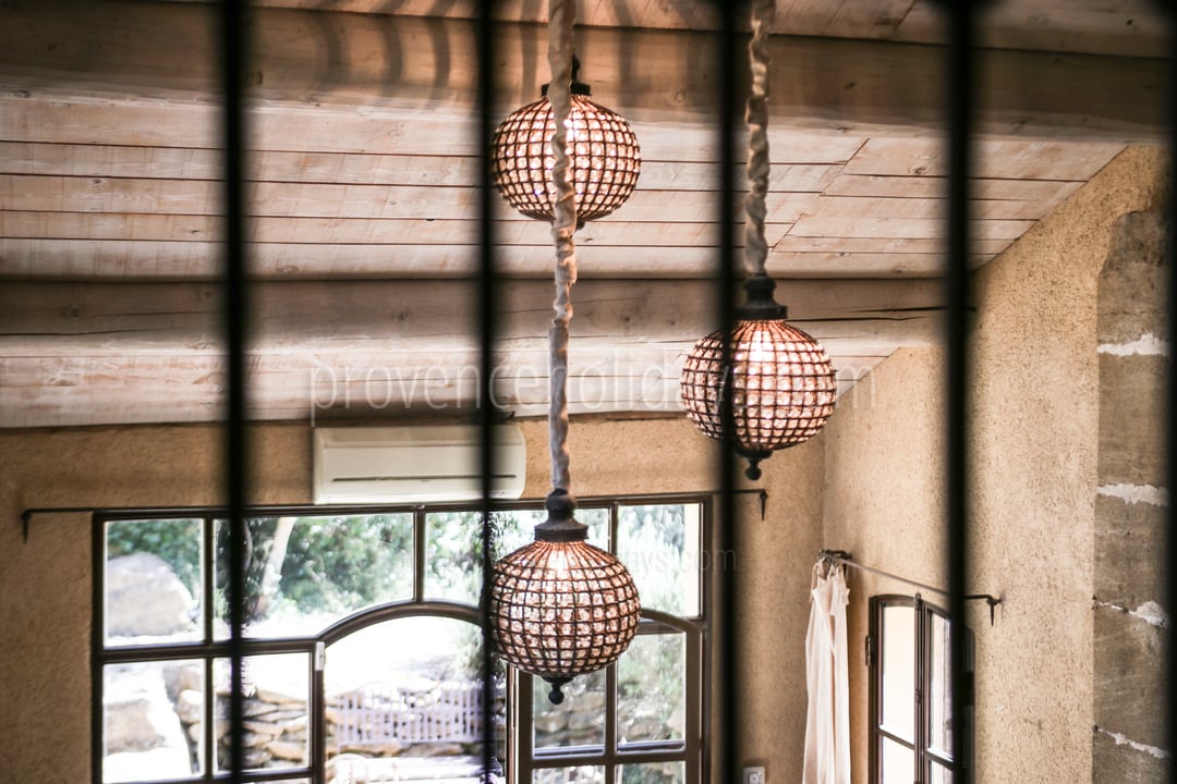 14 - Mas de Beaumes: Villa: Interior