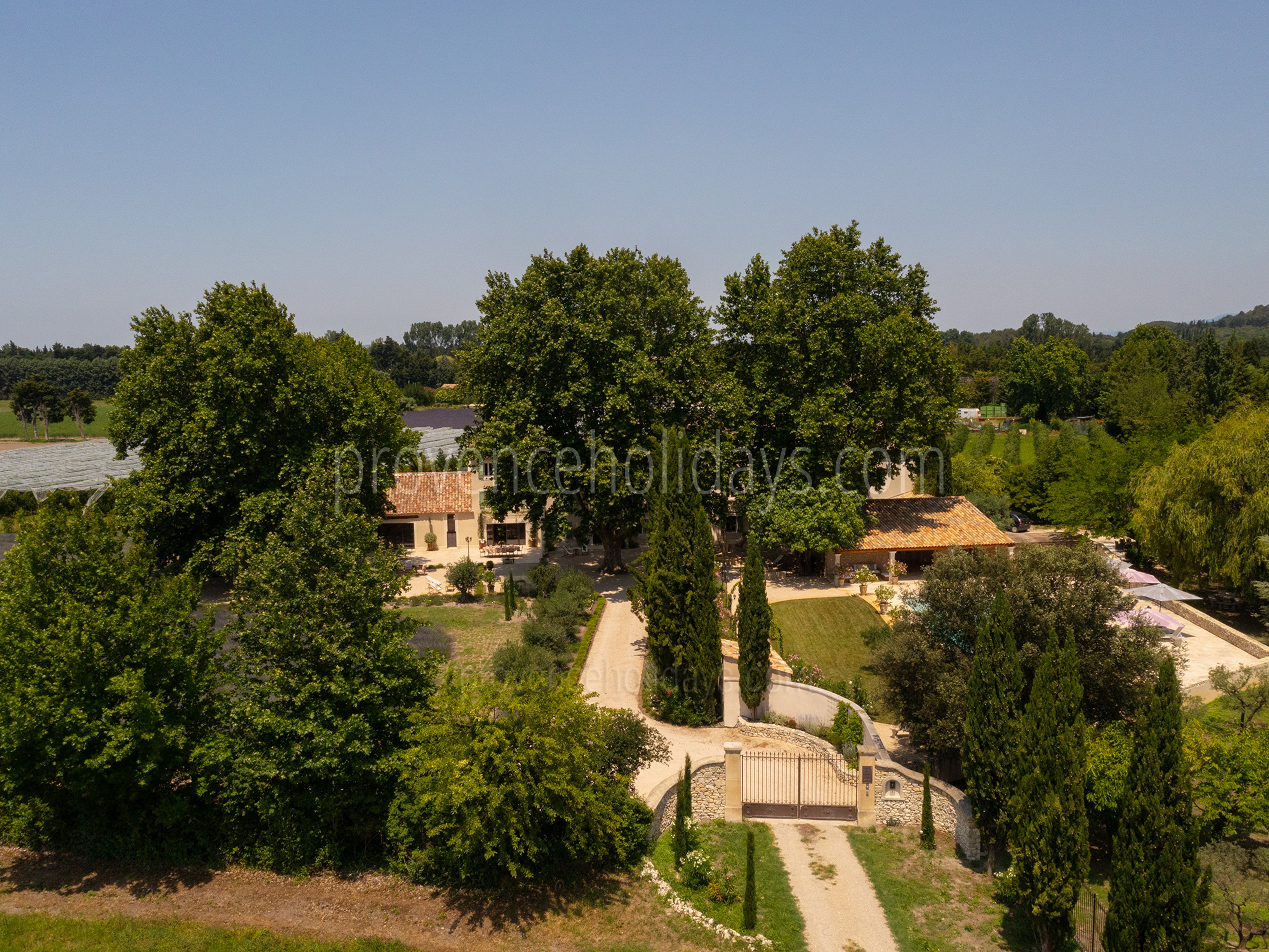 62 - La Bastide Lavande: Villa: Exterior