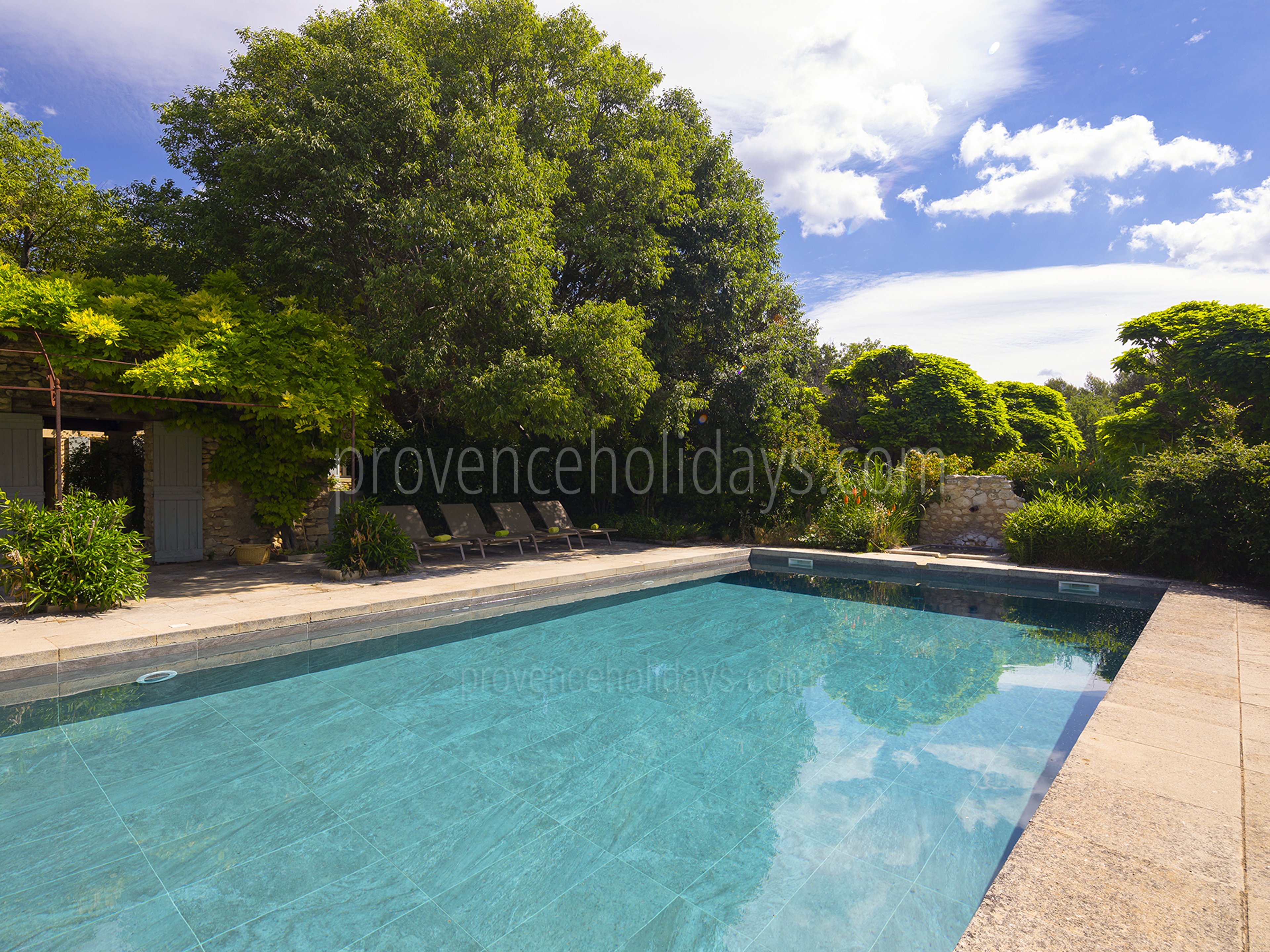 2 - Mas des Lavandes: Villa: Pool