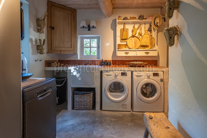 35 - Le Mazet des Collines: Villa: Interior