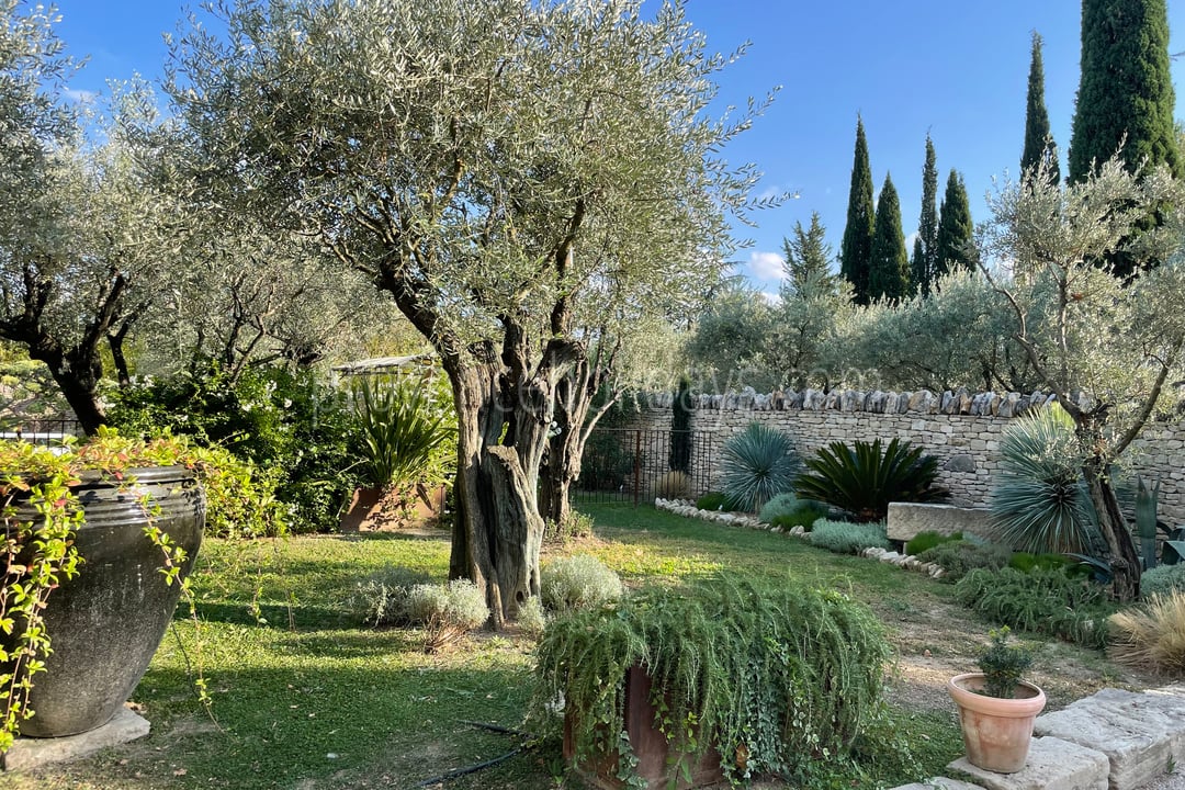 45 - La Bâtisse de L\'Isle: Villa: Exterior