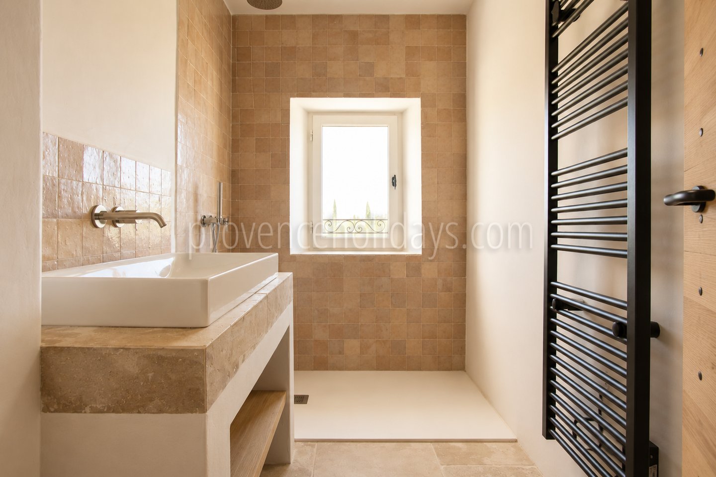 64 - Mas provençal à Eygalières: Villa: Bathroom