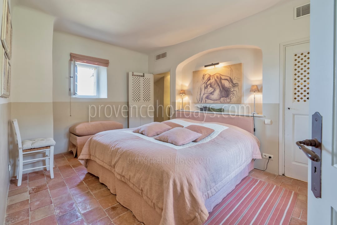 60 - Domaine de la Sainte Victoire: Villa: Bedroom