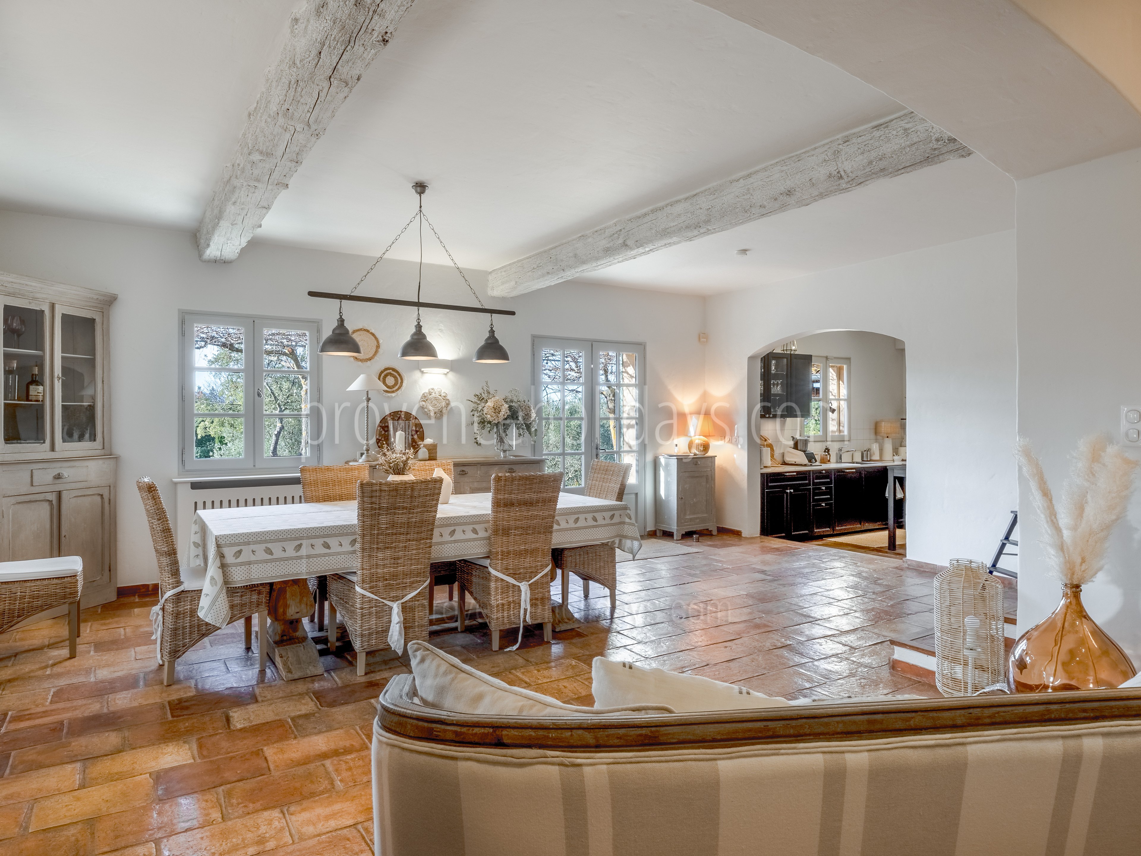 29 - Le Mas des Proles: Villa: Interior