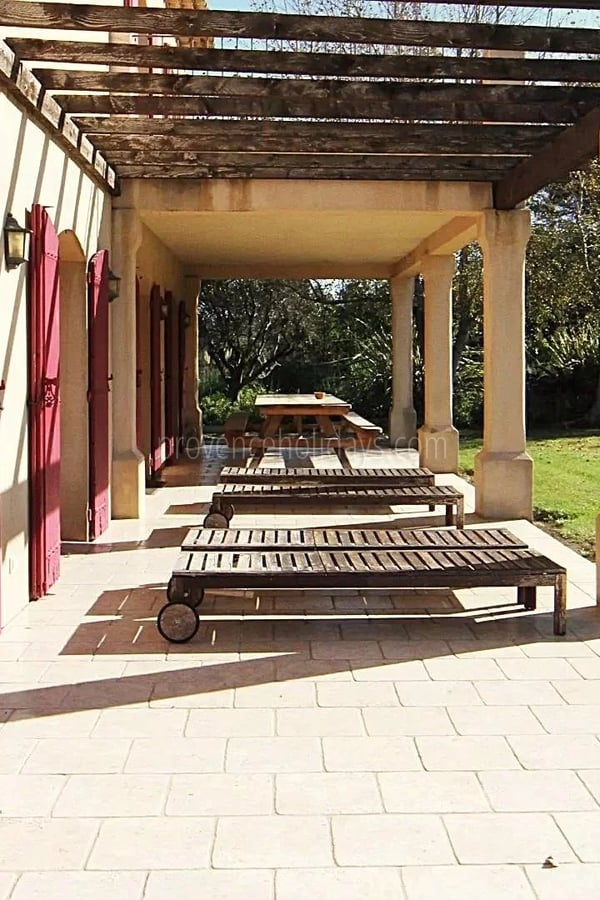 1 - Villa au cœur des vignes à Grimaud: Villa: Exterior