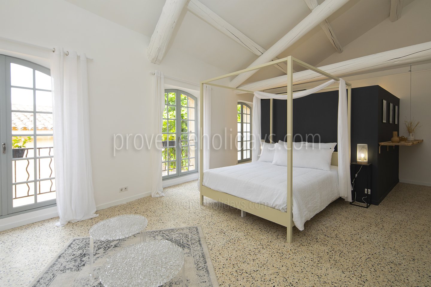 4 - Villa des Siècles: Villa: Bedroom