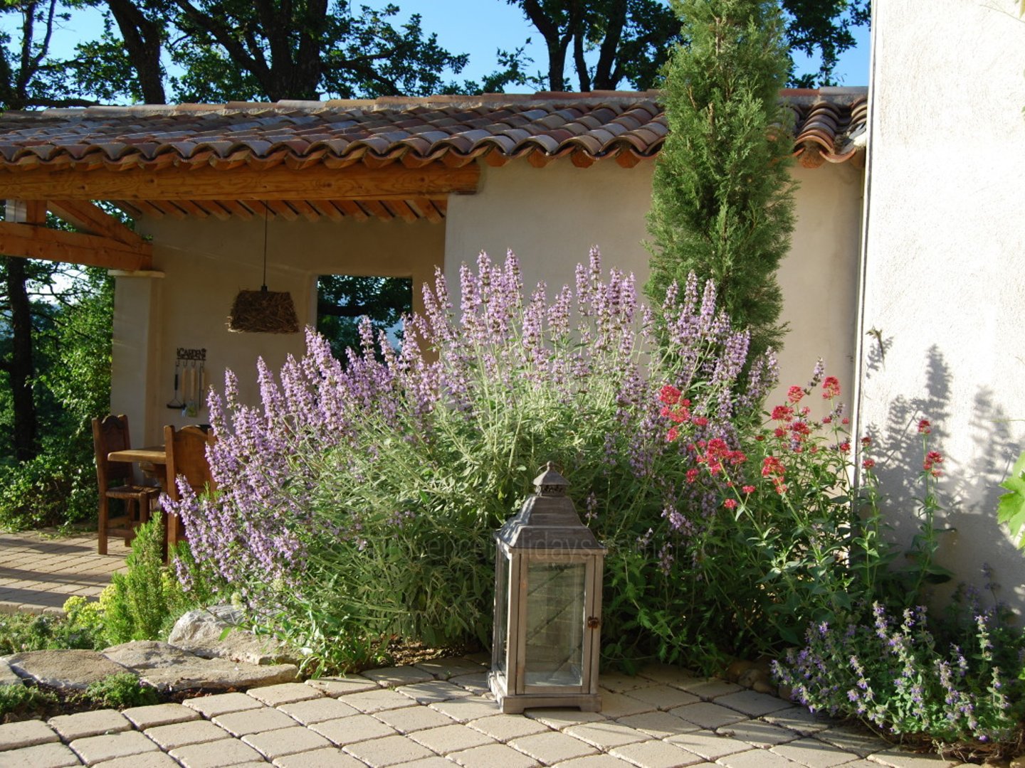 15 - Maison Oppède: Villa: Exterior