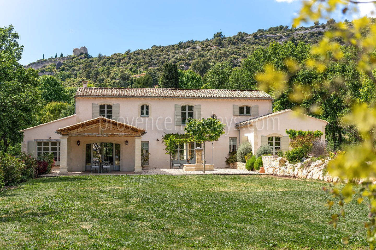 57 - Villa Fontis: Villa: Exterior