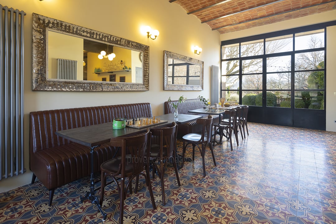 15 - Bastide de Goult: Villa: Interior