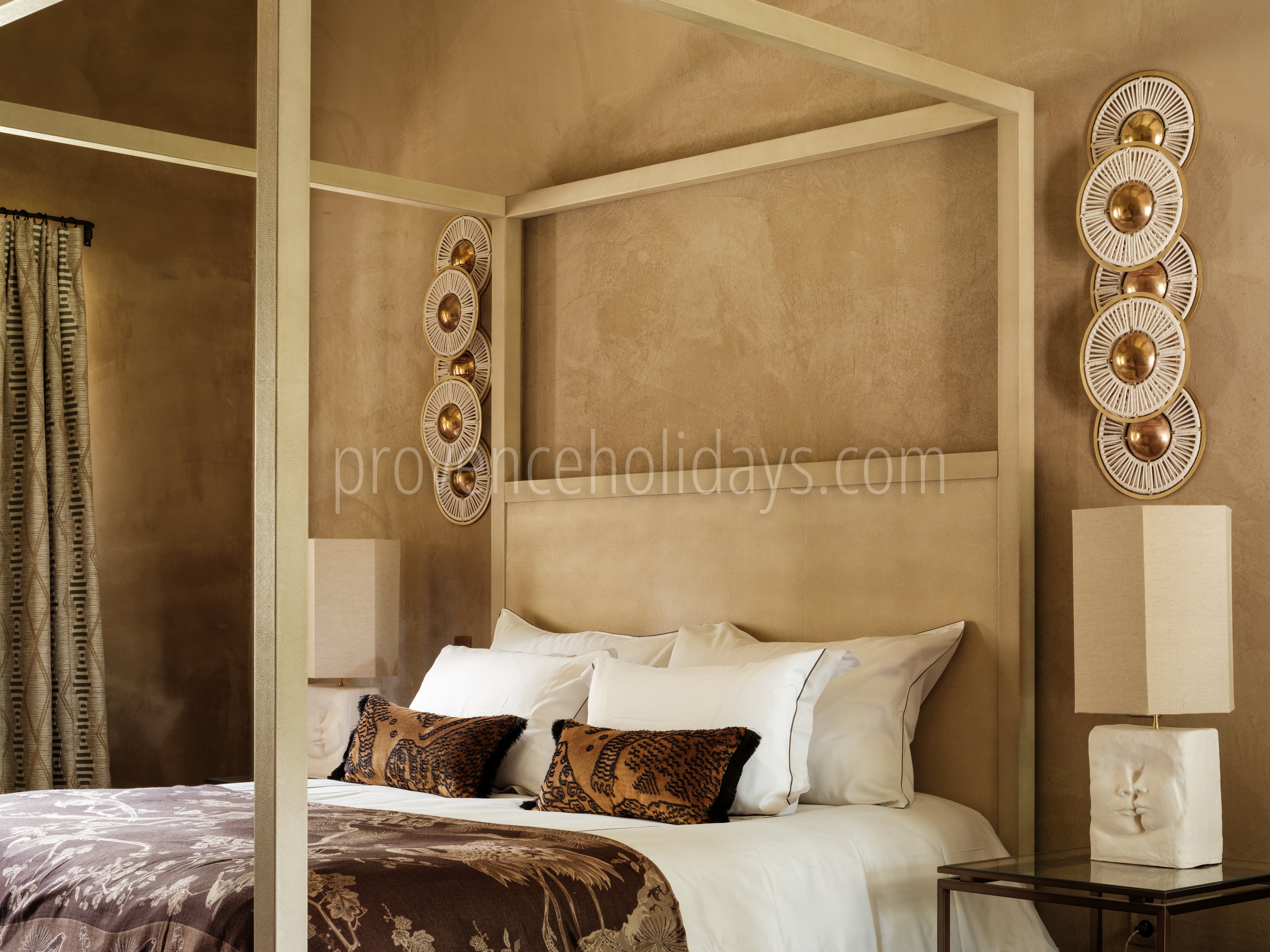 74 - Mas Simone: Villa: Bedroom