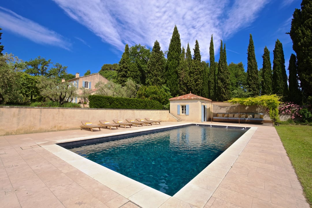 8 - Mas Provence: Villa: Pool