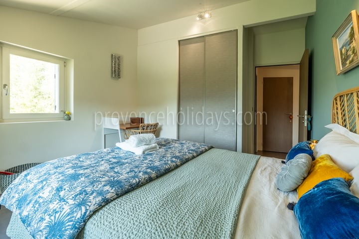 22 - Le Mas du Vallon: Villa: Bedroom