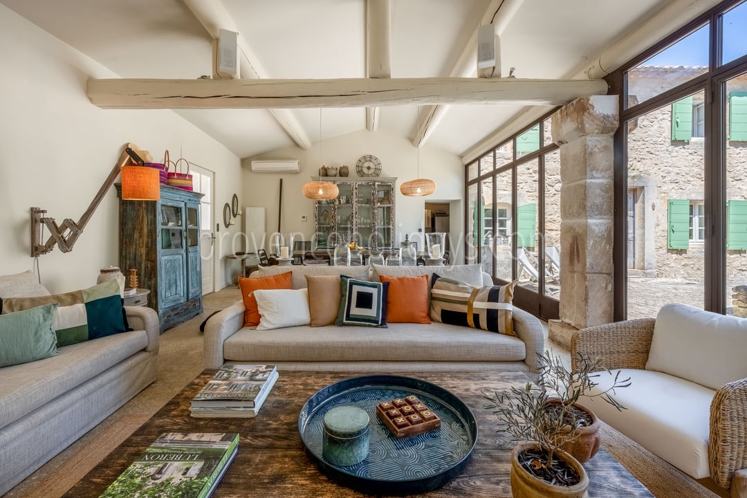 40 - Les Oliviers: Villa: Interior