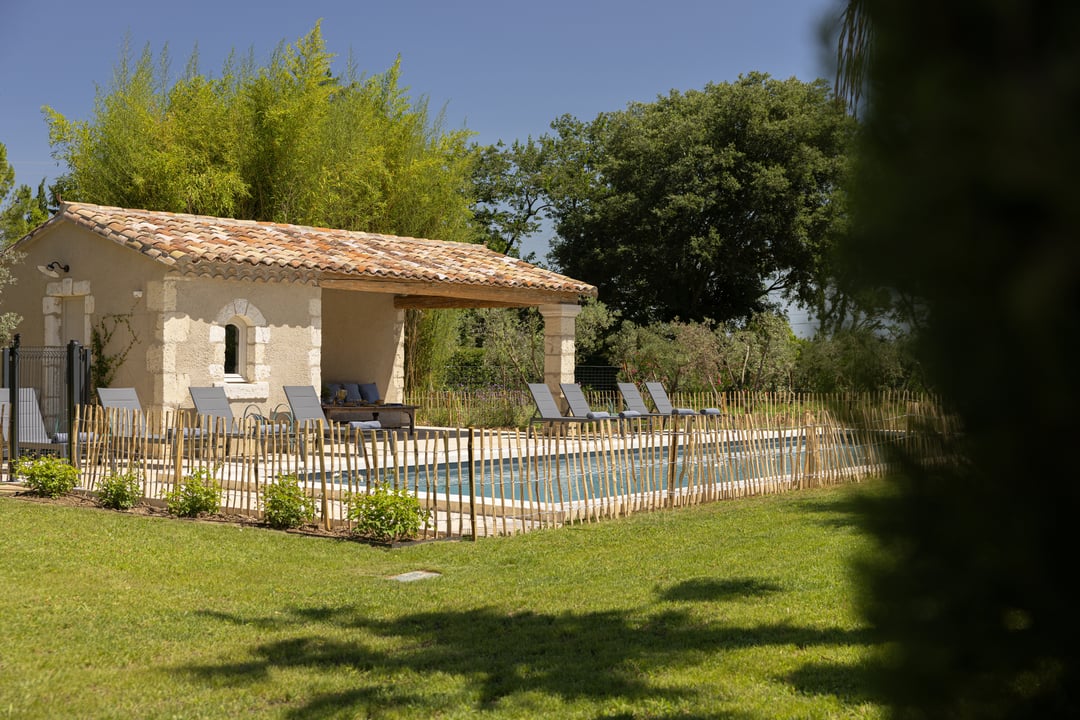 Countryside Mas in Eygalières Le Mas des Jardins - 4