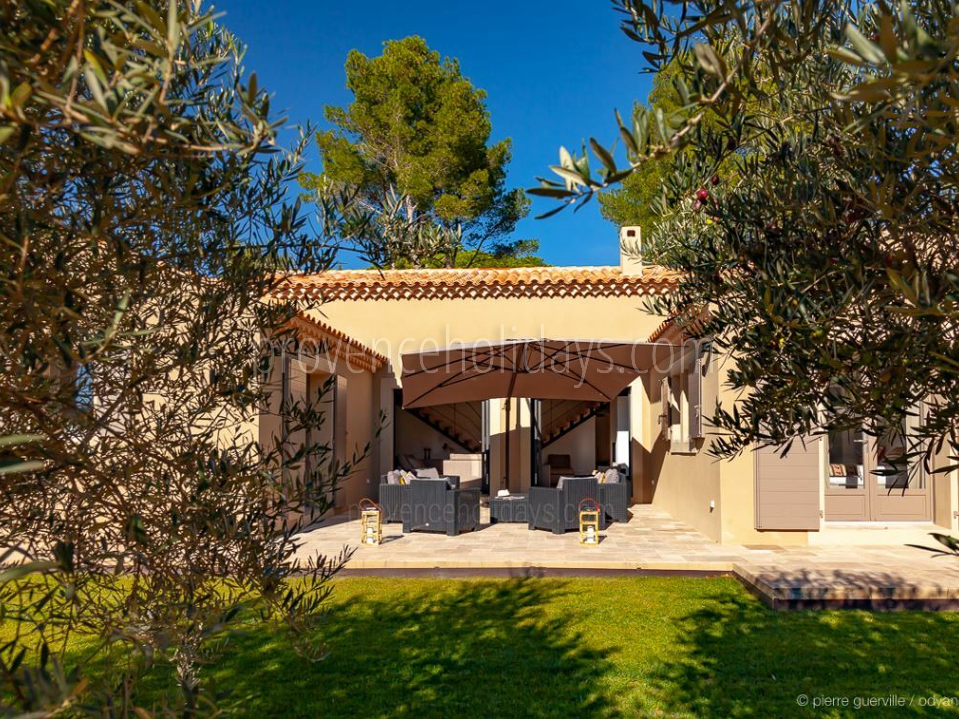 16 - Chez Paola: Villa: Exterior