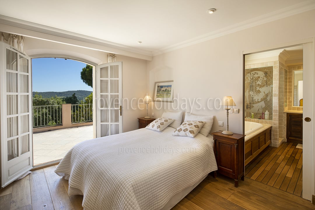 9 - Villa Oumeda: Villa: Bedroom