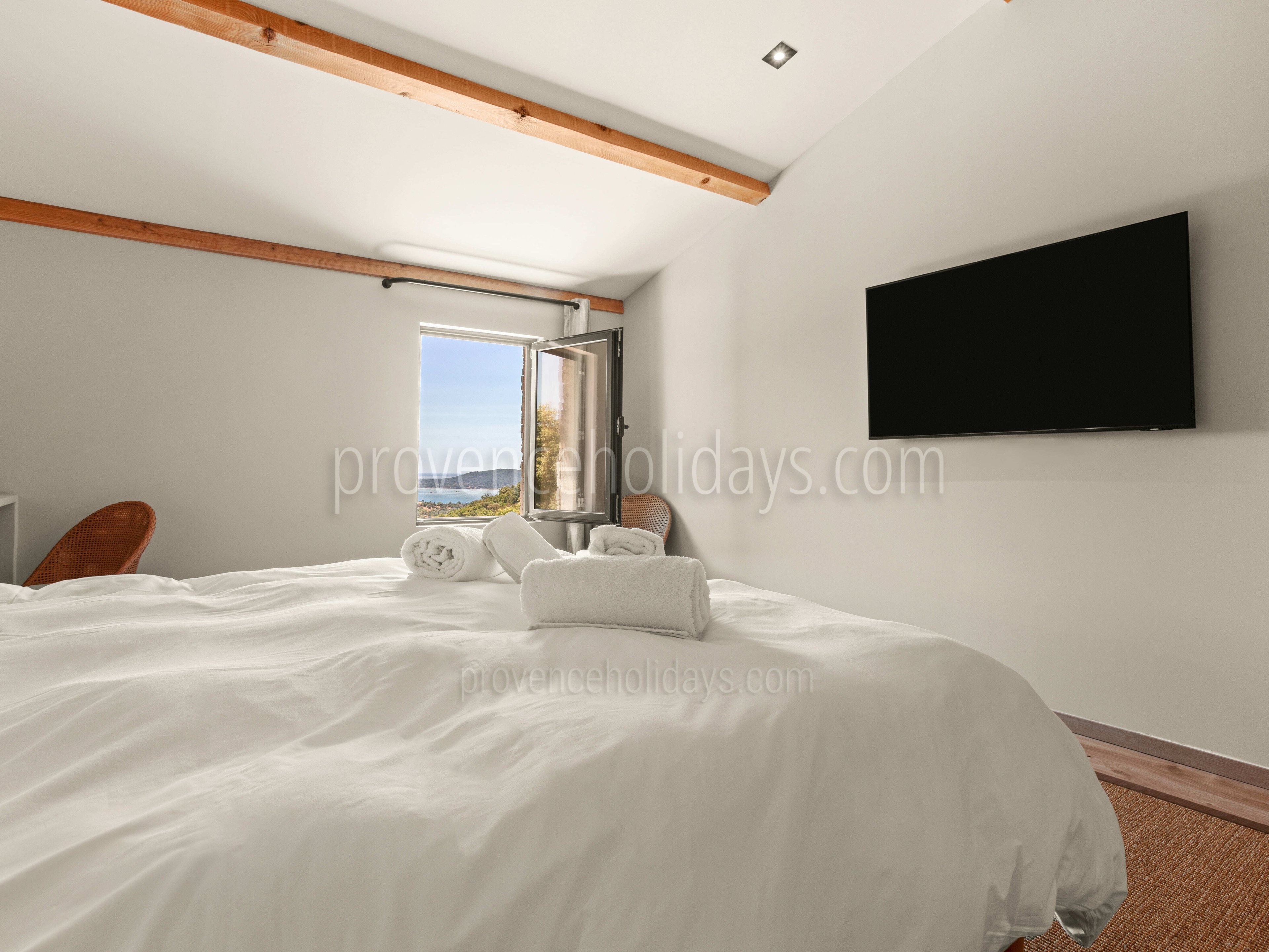 16 - Villa Caume: Villa: Bedroom